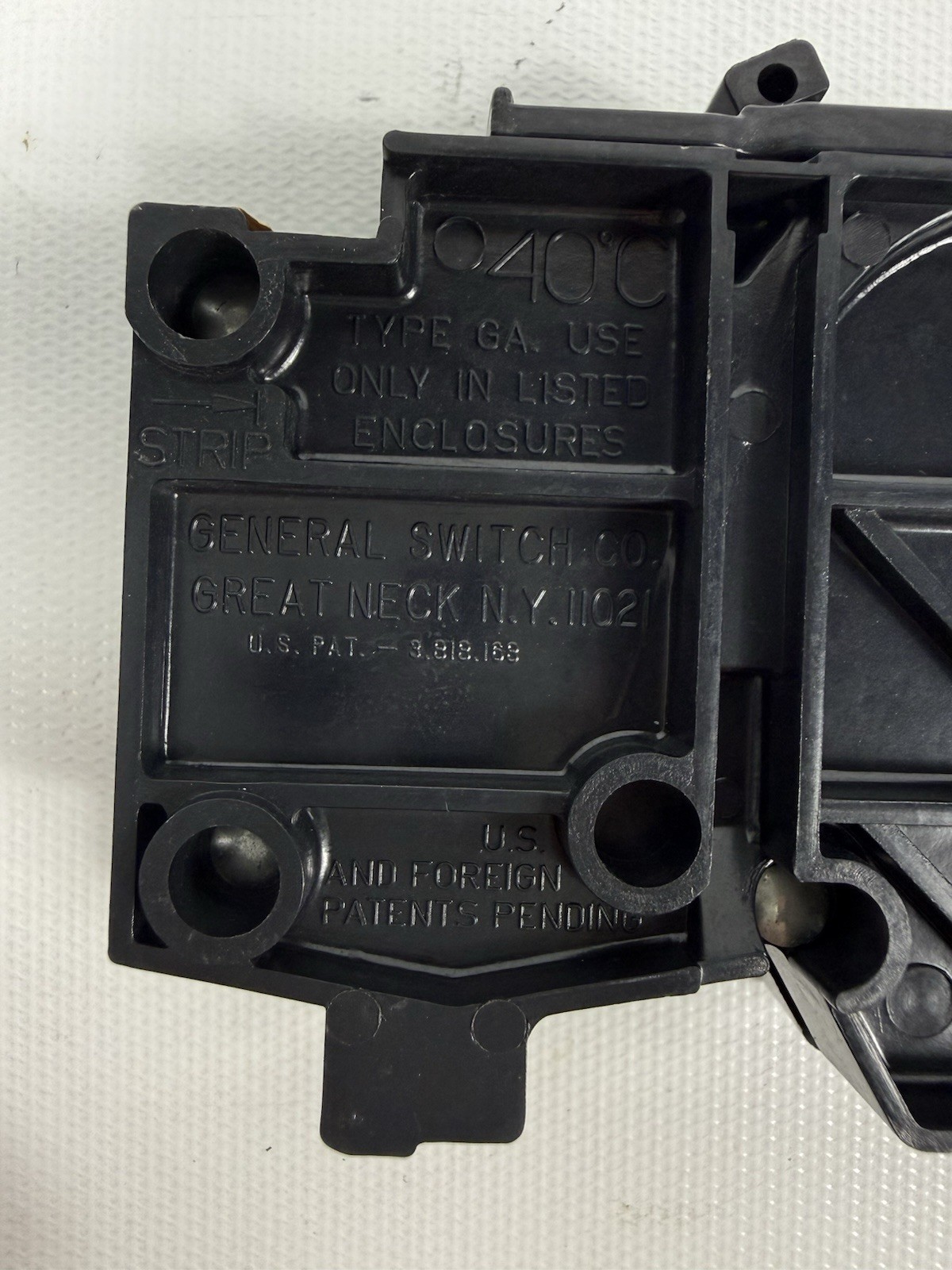 General Switch GA115 Plug-In Circuit Breaker 15A 120/240V 1P 1PH Type GA 15 Amp