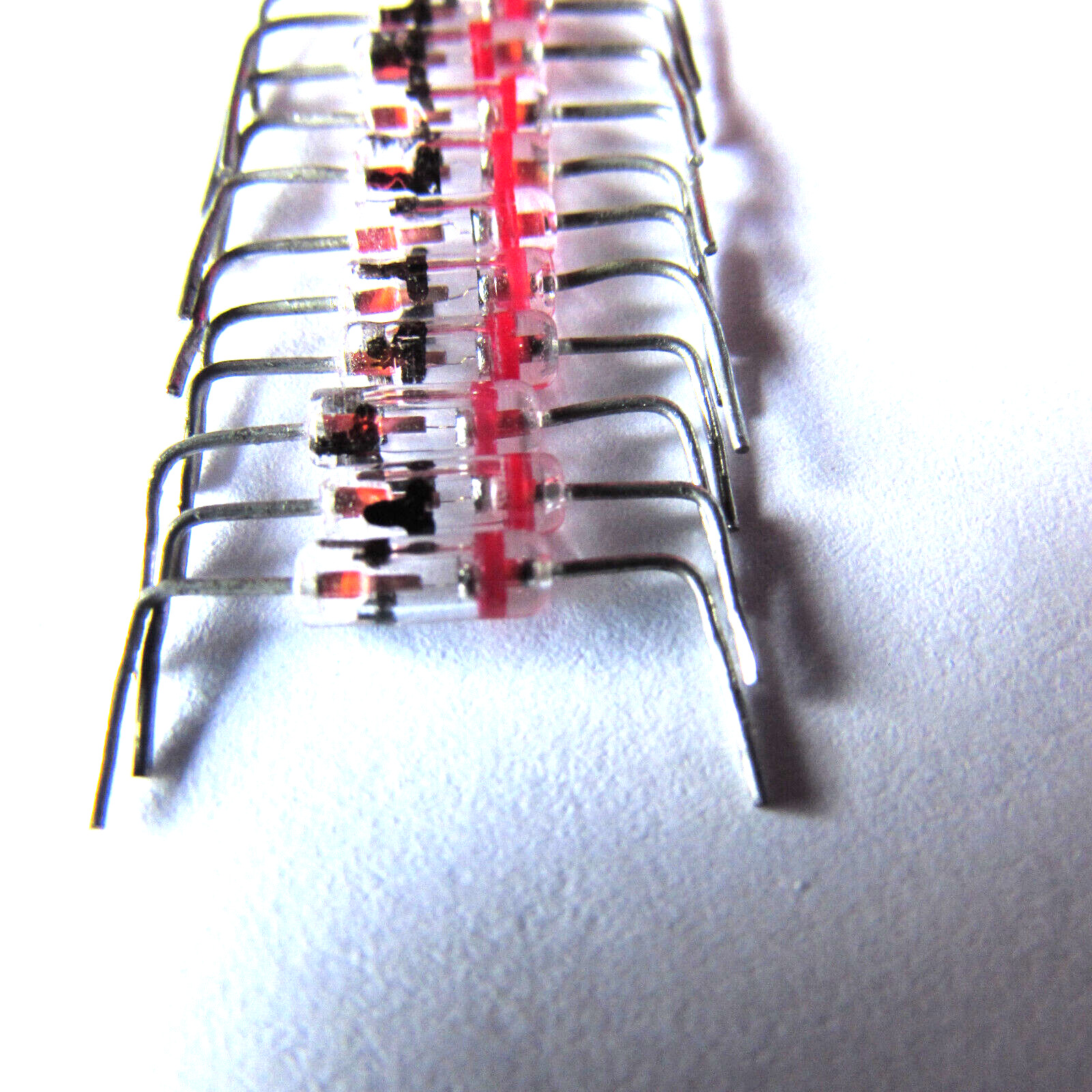 1N34 Transitron Germanium GOLD BONDED Diodes Typical 0.235 to .250V Breakdown 10