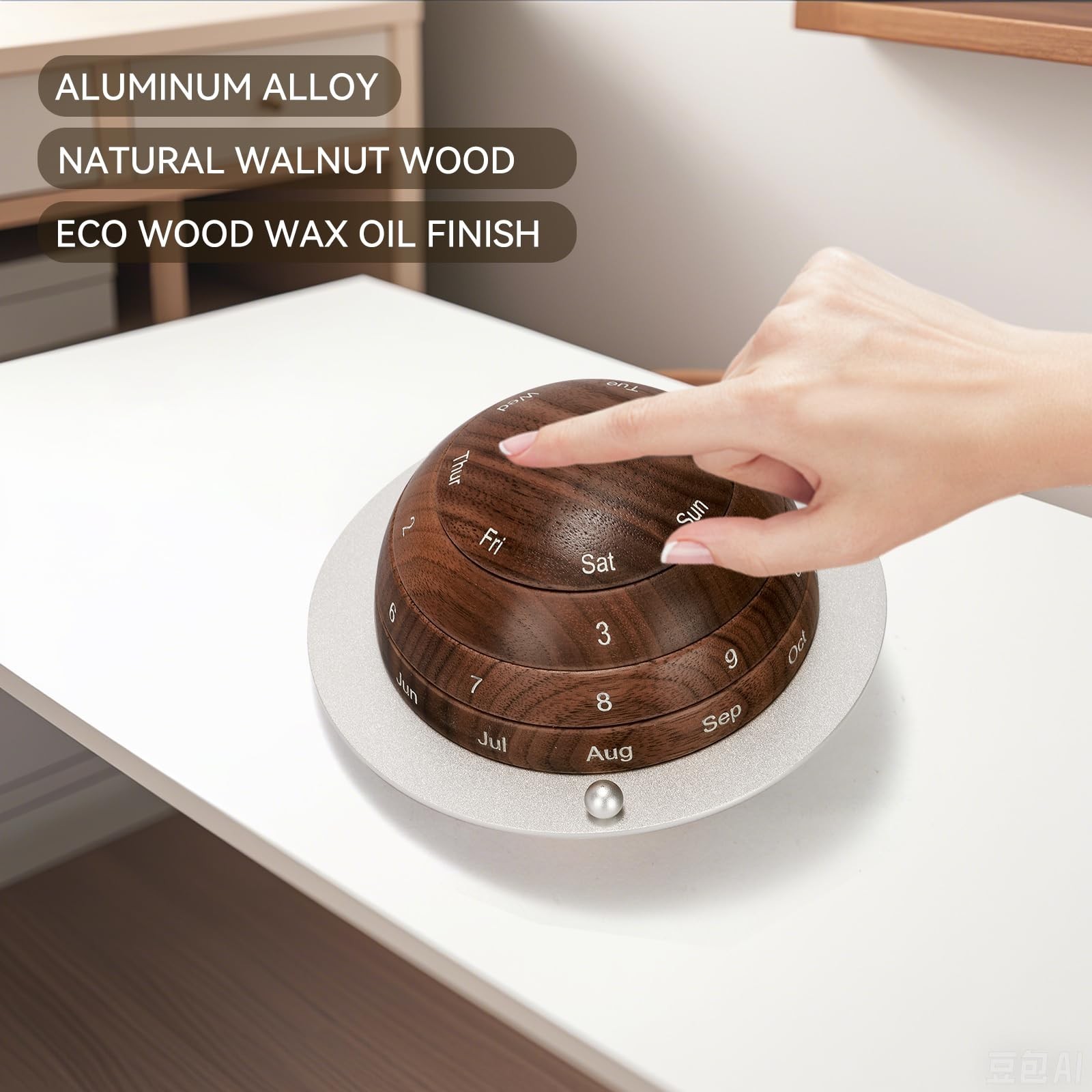 Mayhas Rotating Wooden Calendar – Walnut Wood Detachable Planetary Desk