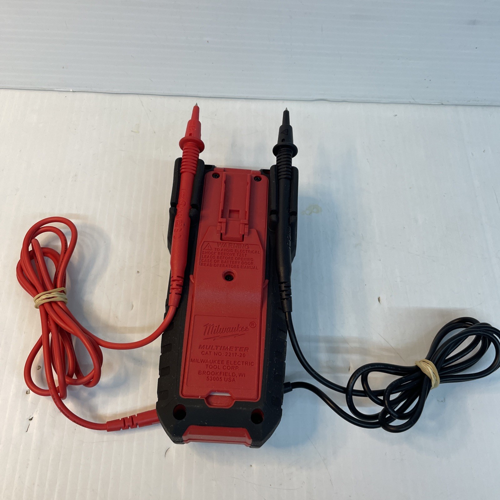 MILWAUKEE TOOLS 2217-20 MULTIMETER – See Details – Pre Owned