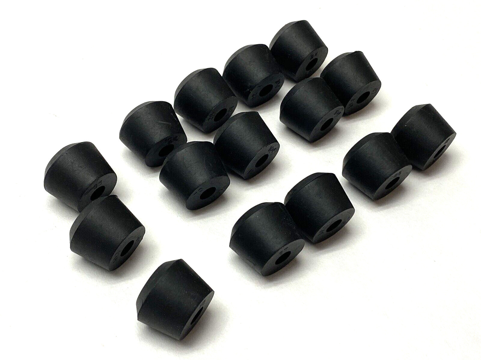 Remke SRB-104 Single Hole Round Cable Neoprene Bushing LOT OF 15