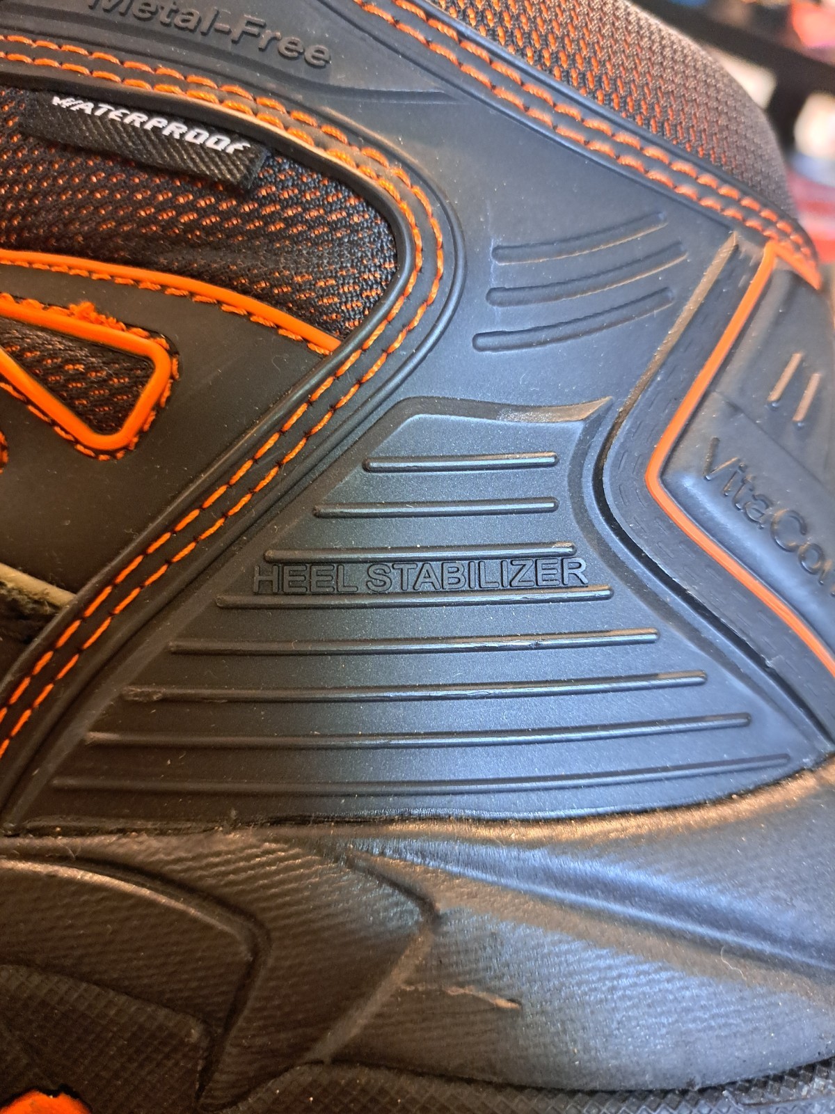RefrigiWear Waterproof Metal-Free Steel Toe Work Boots Black/Orange Size 7.5