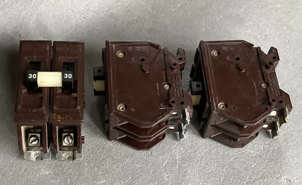 Wadsworth A230NI 30 Amp 2 Pole 2P Type A Metal Foot / Tabs Breaker A230