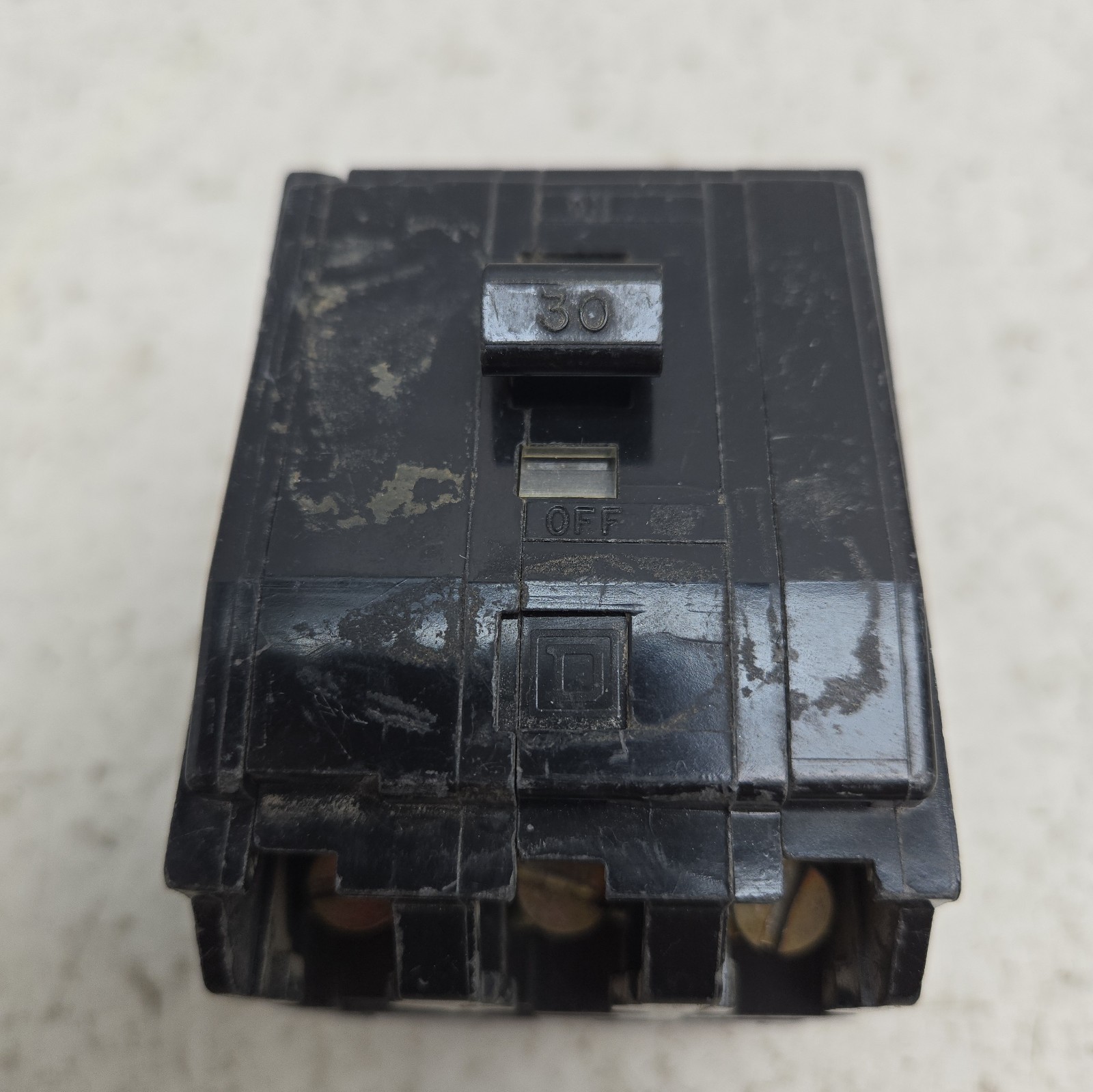 Mixed Lot of 3 Pole Circuit Breakers 100A 60A 30A Square D Ge See Pictures