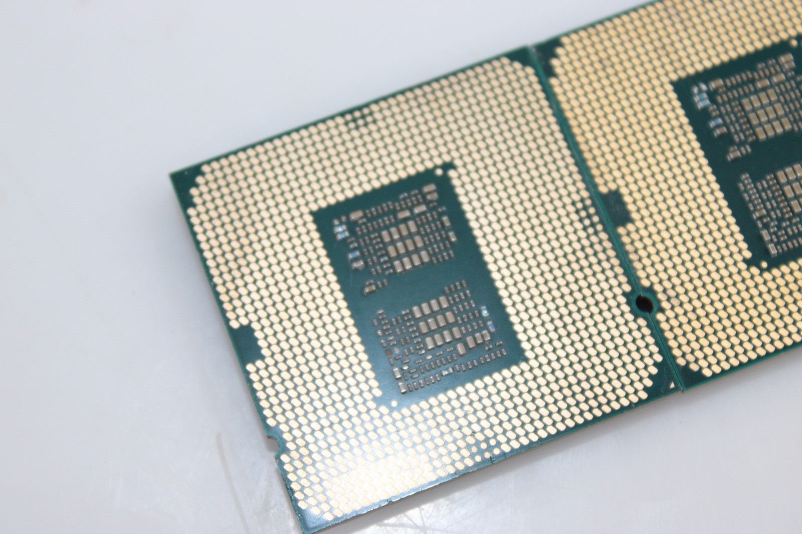 Lot of 2 Intel Core i7-10700 2.90GHz SRH6Y LGA1200 Desktop CPU Processor*CHIP DA