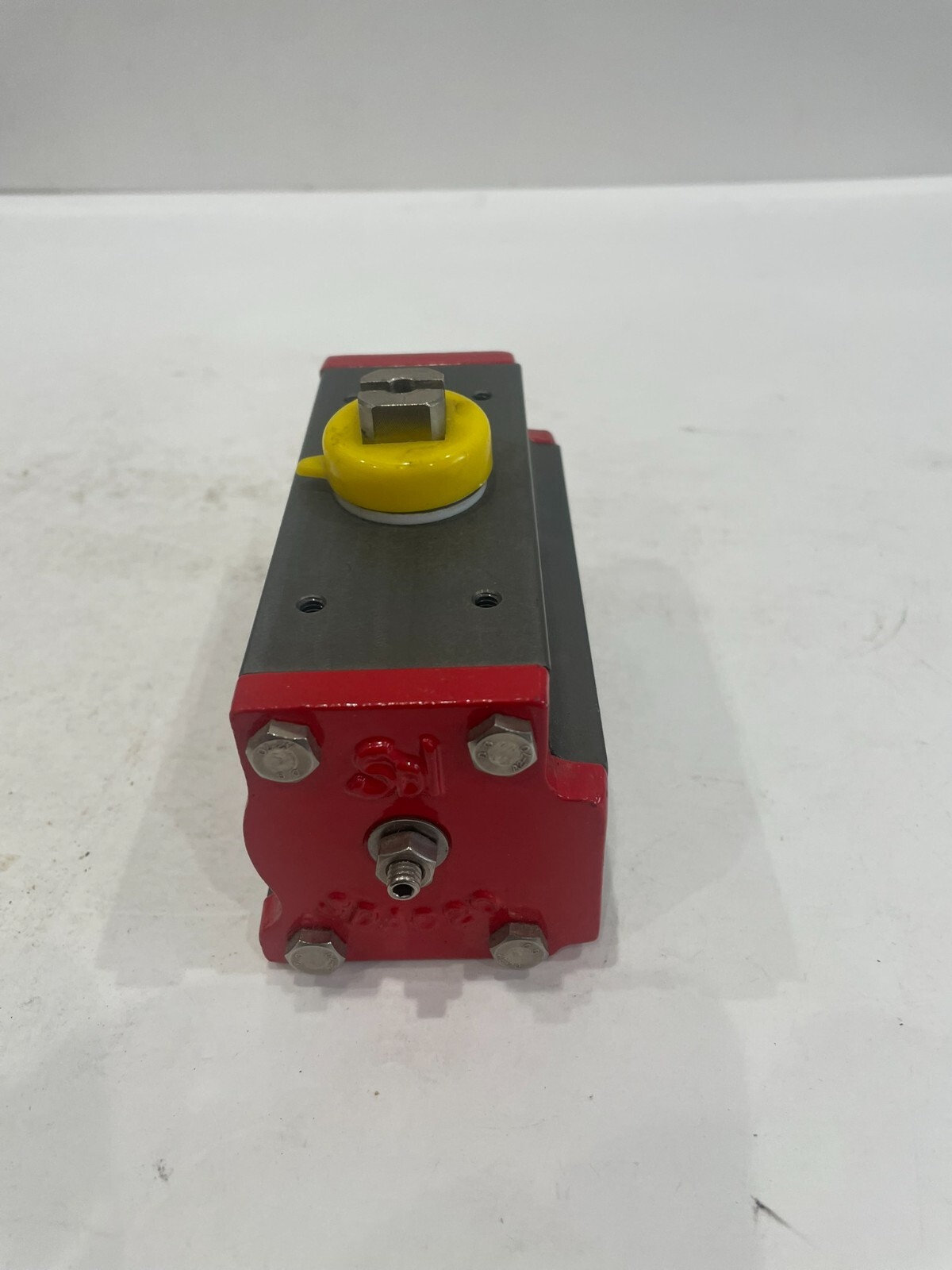 NEW TRIAC CONTROLS TR20DA RACK & PINION ACTUATOR