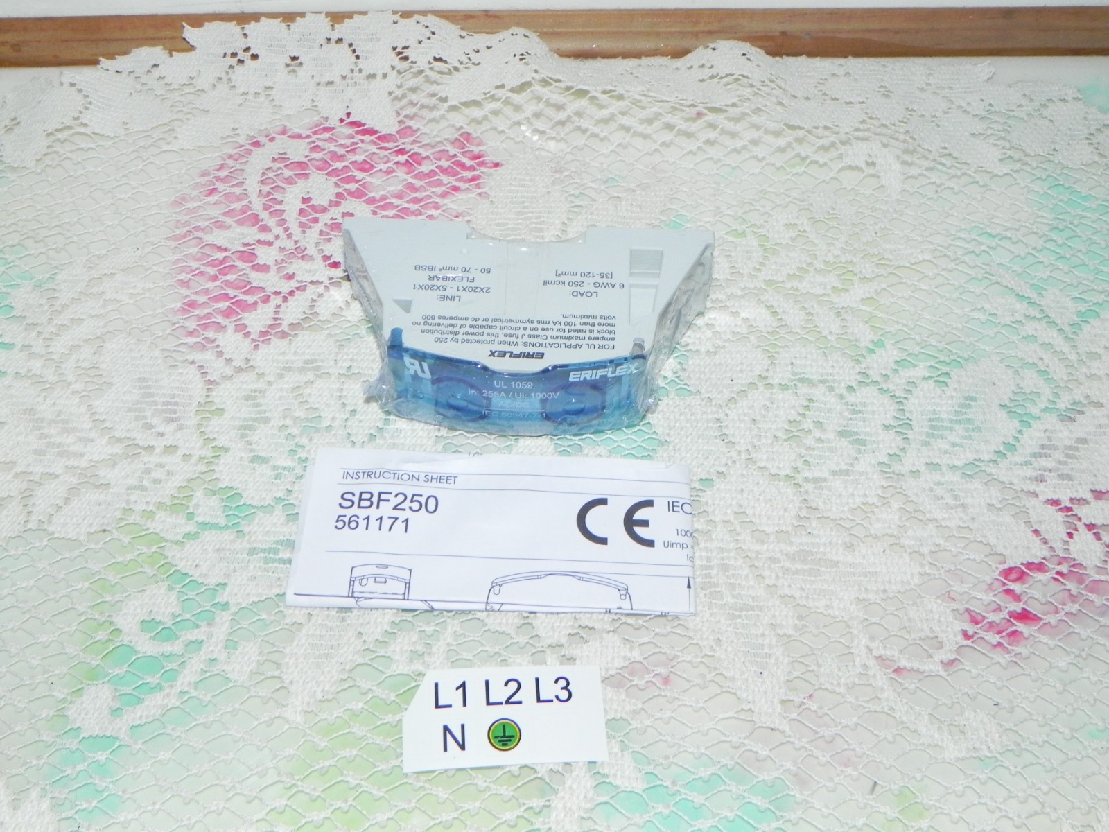 nVent/Eriflex SBF250 Power Block Flexbar to cable, 561171, 250A 1000VAC/1500VDC