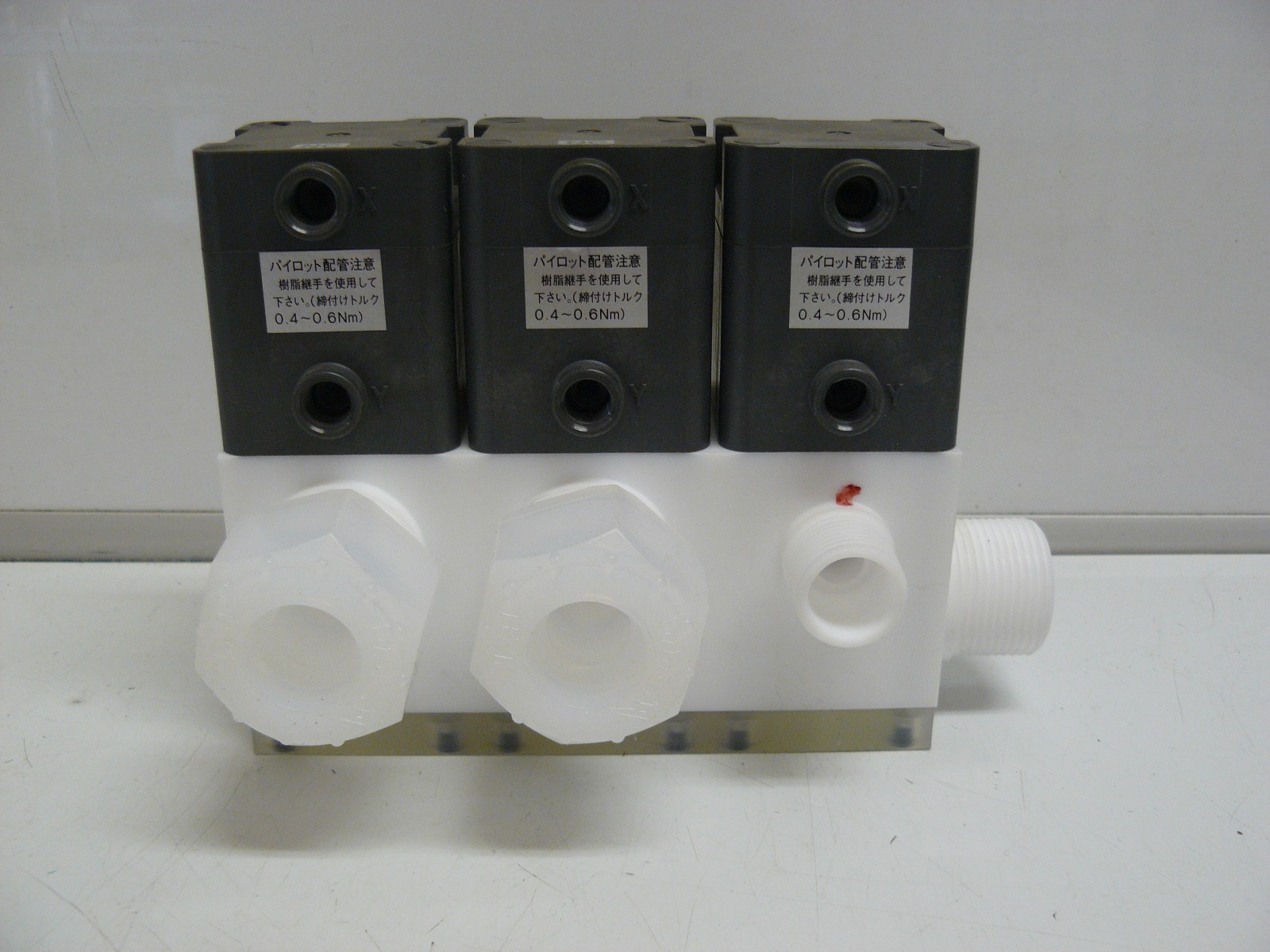 CKD GAMD402-X0194-03 PNEUMATIC ACTUATED CHEMICAL VALVES 0-0.3 MPA NEW