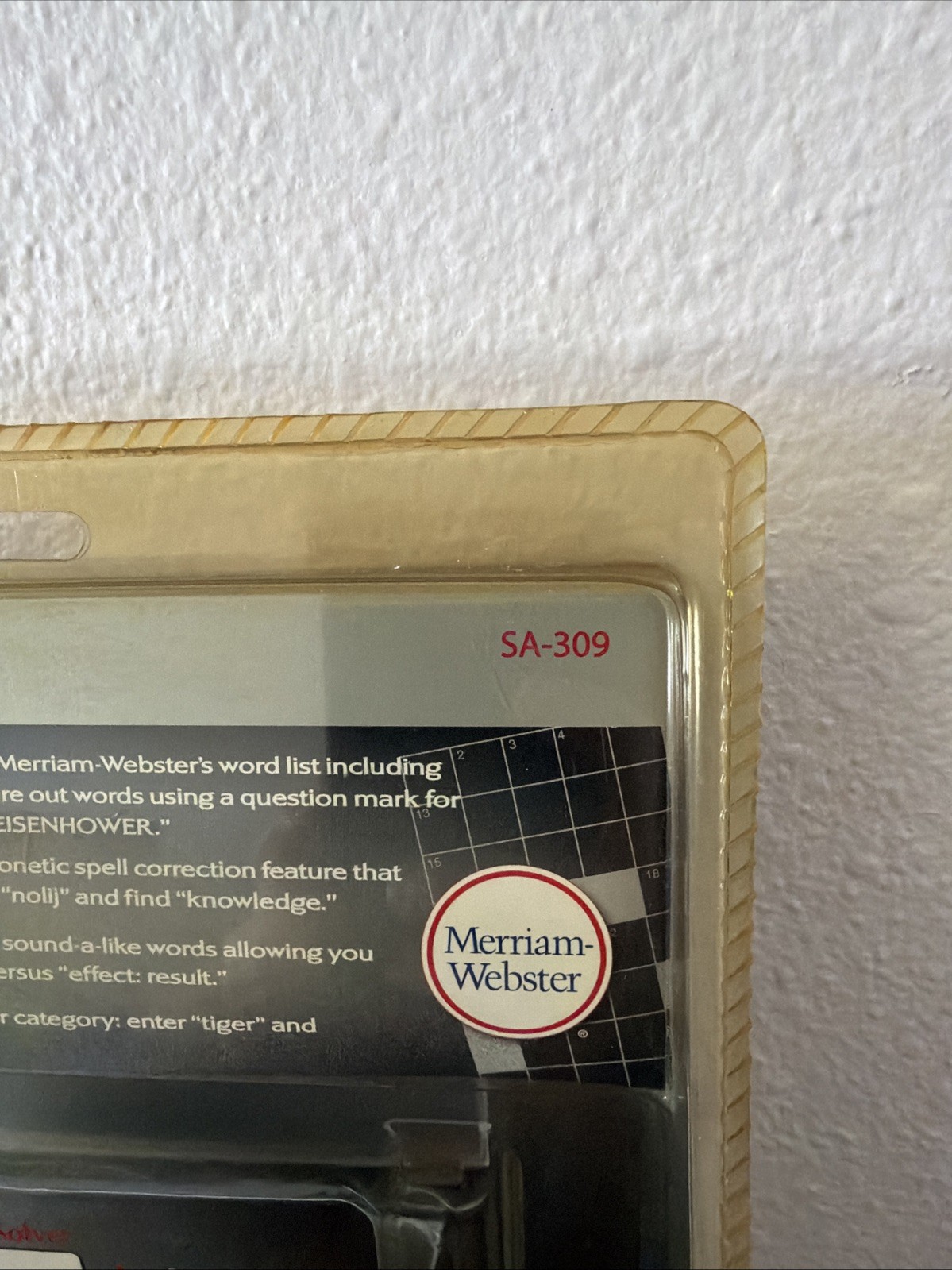 Franklin Spelling Ace Pro & Puzzle Solver SA-309 – Sealed (Listed as Used)