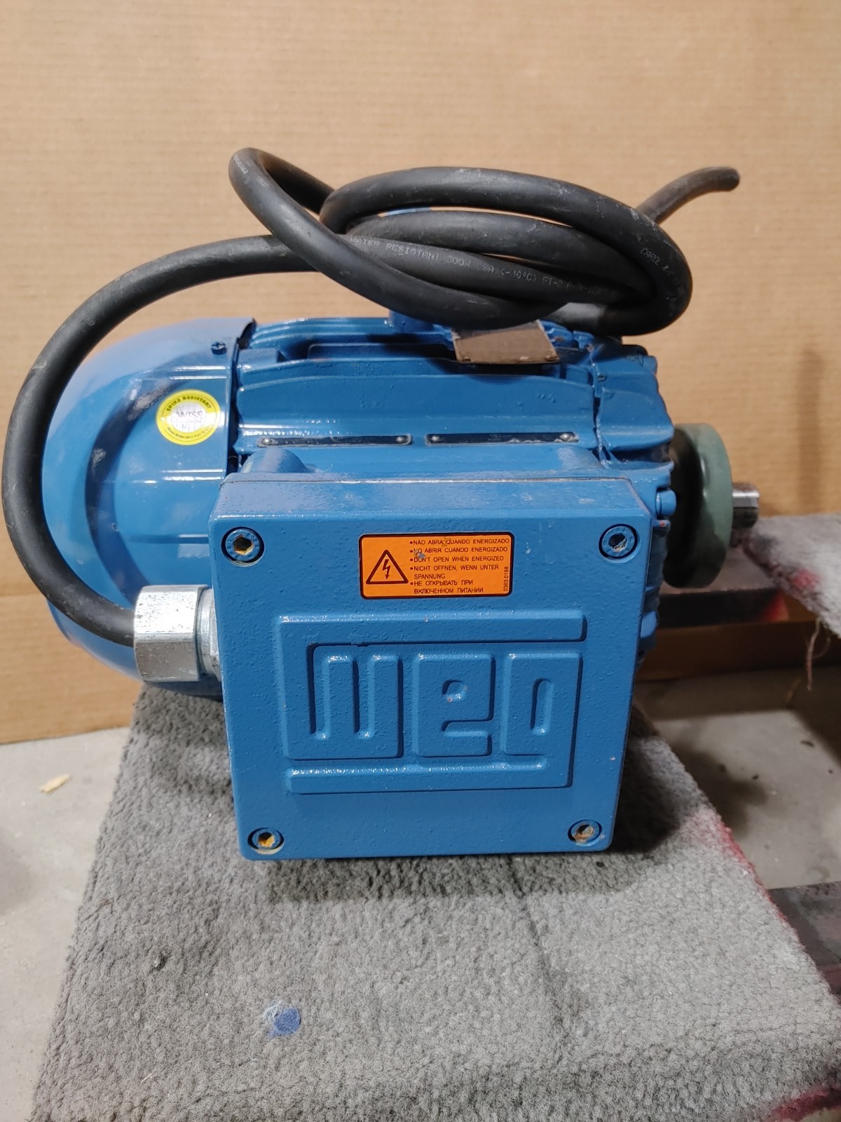 WEG 00518XT3E184T 3PH 1755 RPM 208-230/460 V 184T W21 Explosion Proof Motor