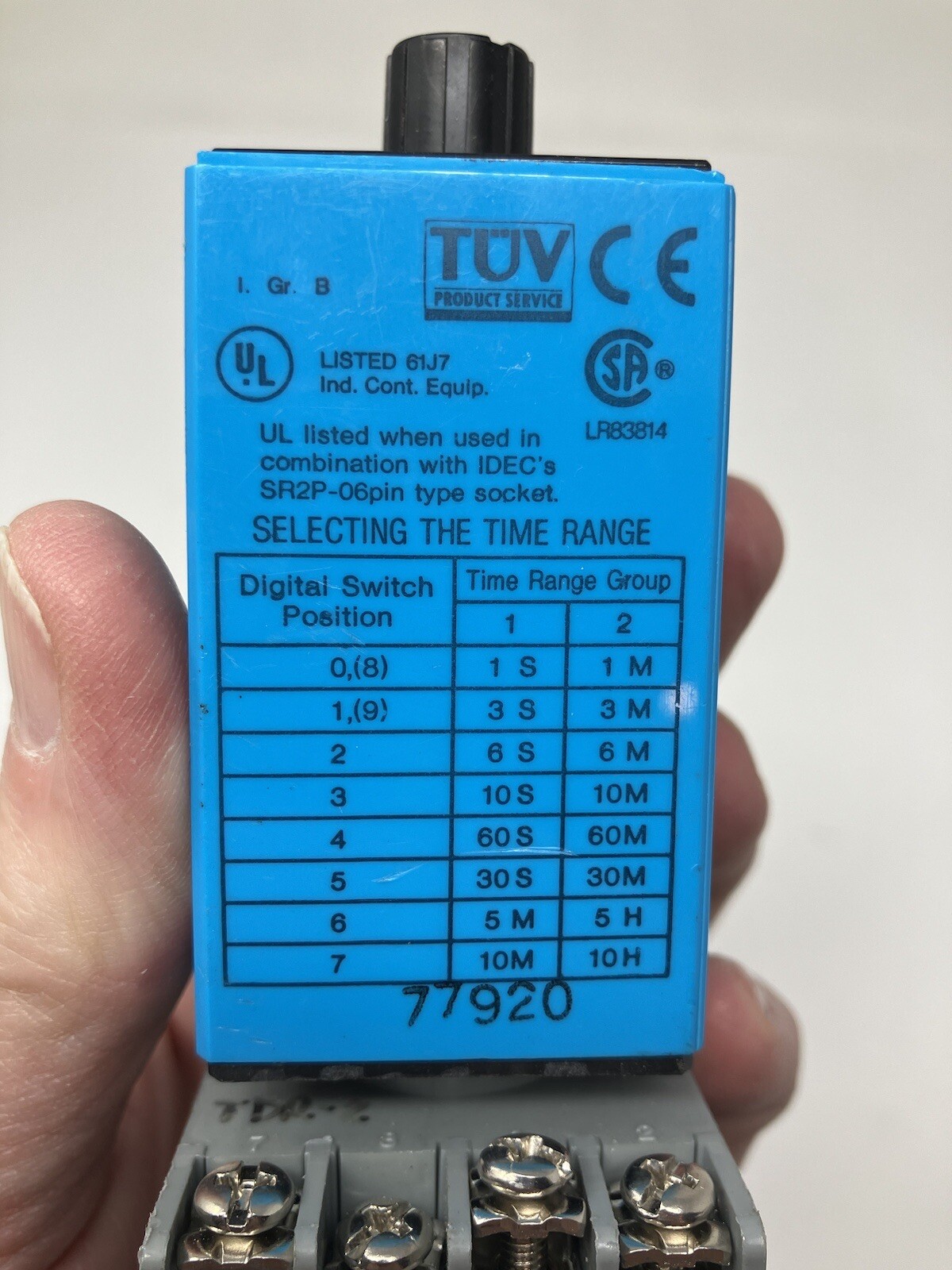 IDEC RTE-P11 8-Pin Electronic Timer with 5X852E Socket Base