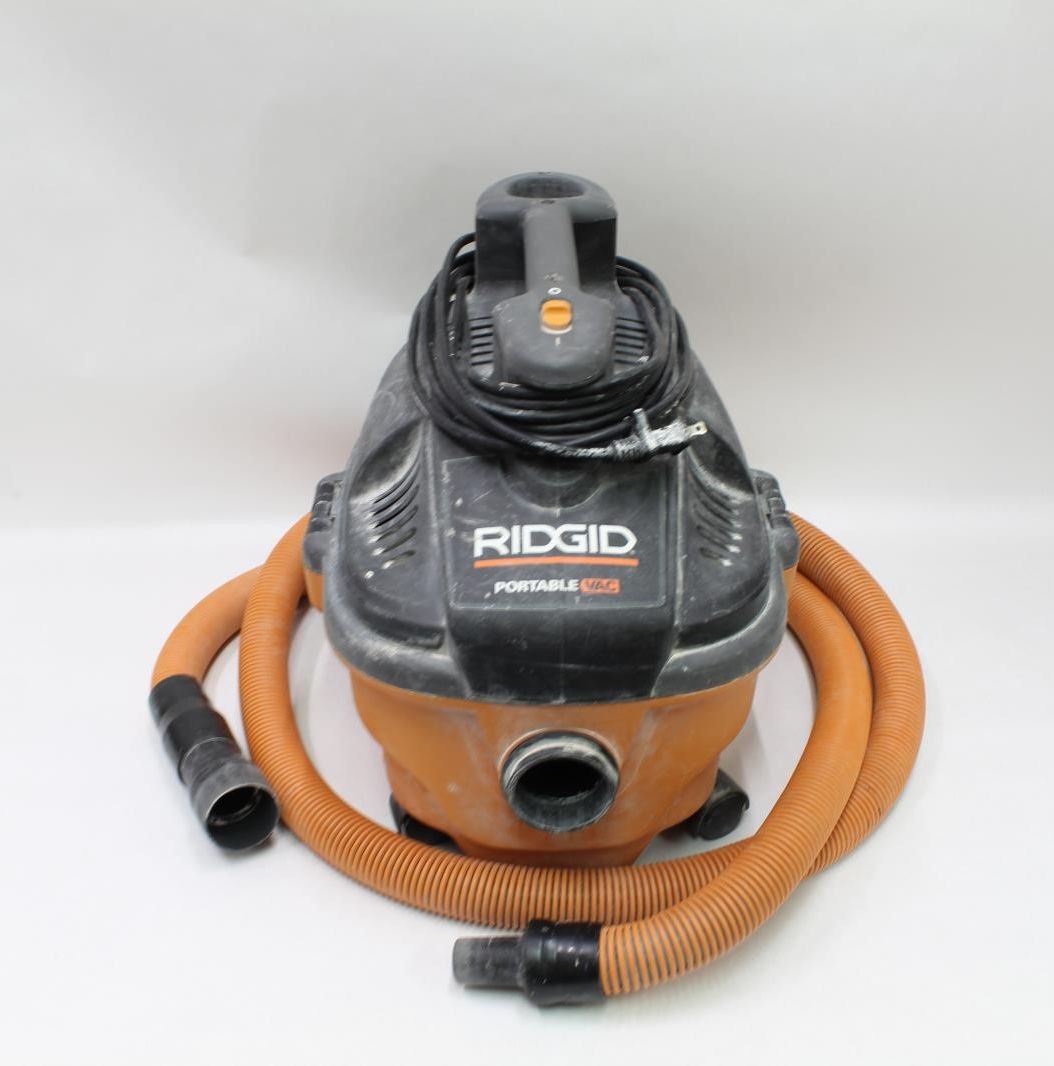 Ridgid 4 Gal. 120V Electric Portable Wet Dry Shop Vacuum, WD40701