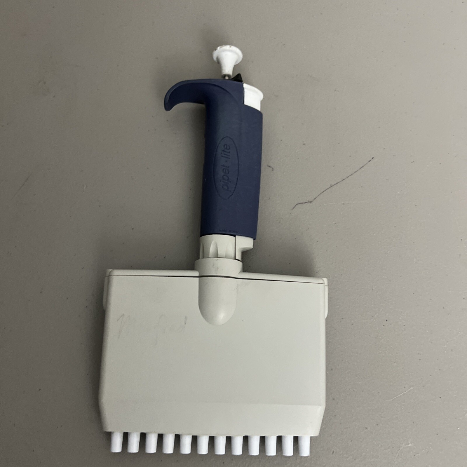 NICE Rainin Pipet-Lite 12 Channel Multichannel L200 Pipette LTS Pipetman