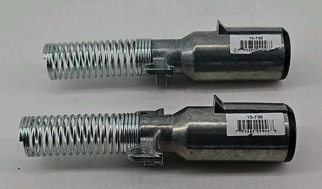 Philips – 15-730 – 7-Way Zinc Die-Cast Plug – Lot of 2