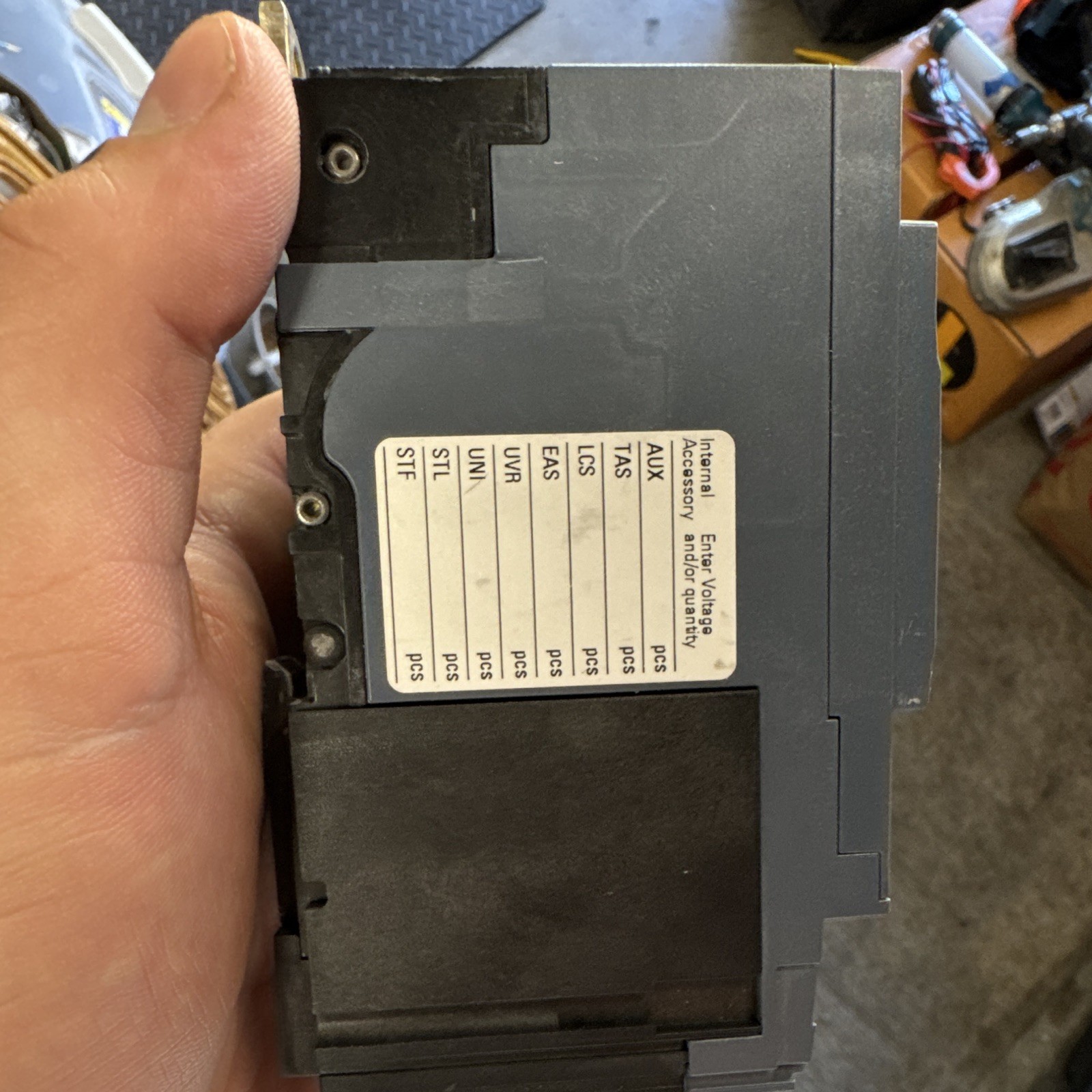 Siemens 3VA4 45A 3-Pole Molded Case Breaker 600Y/347V Push to Trip