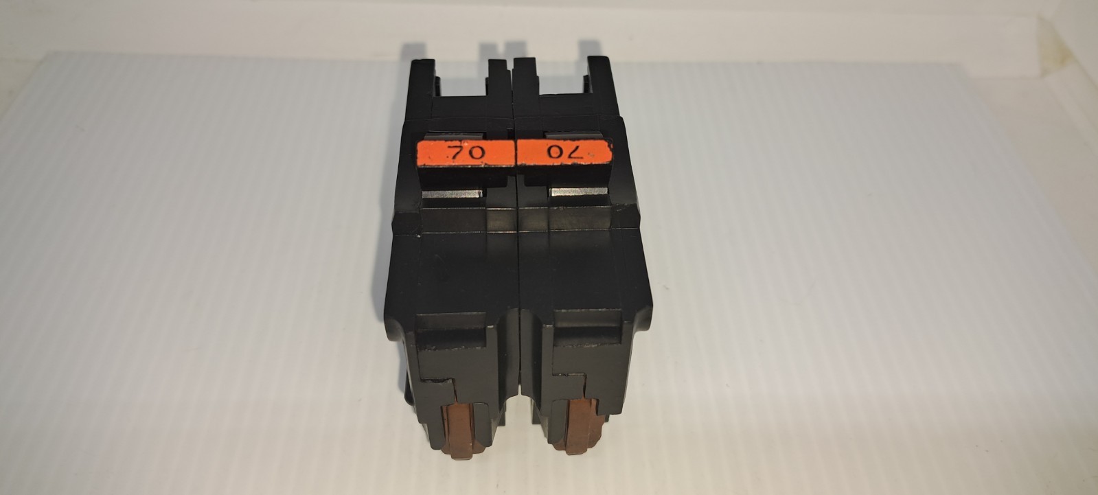 FPE FEDERAL PACIFIC NA270 2 Pole 70 Amp 120/240V NA Circuit Breaker RED Flaw