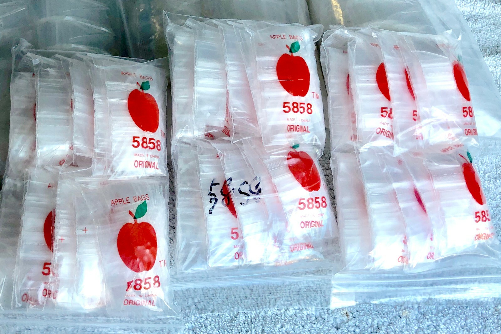 Baggies 5858 Original Apple Brand ZBags Liquidation Sale!! (5.000)