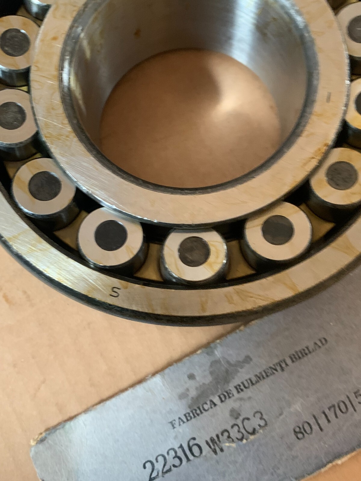 URB Spherical Roller Bearing 22316W33C3 22316 W33 C3 NEW OLD STOCK Romania