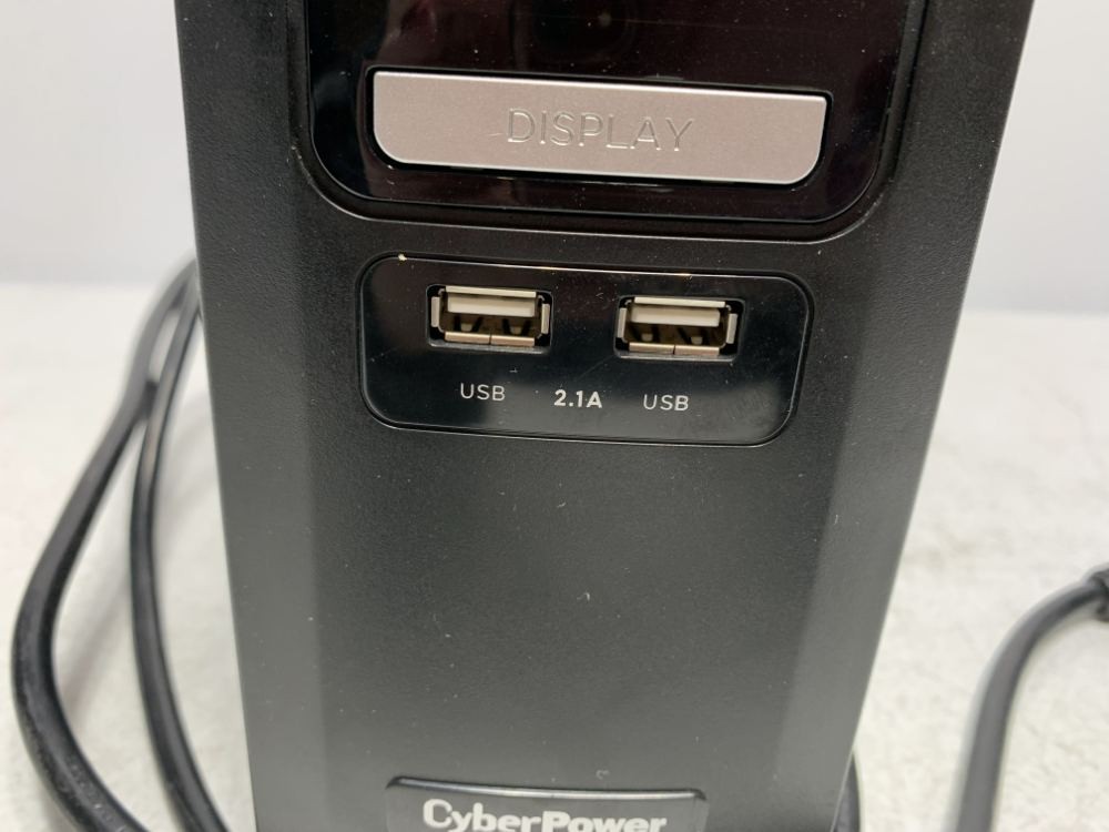 CyberPower CR7DZ2002761 UPS 2.1A USB