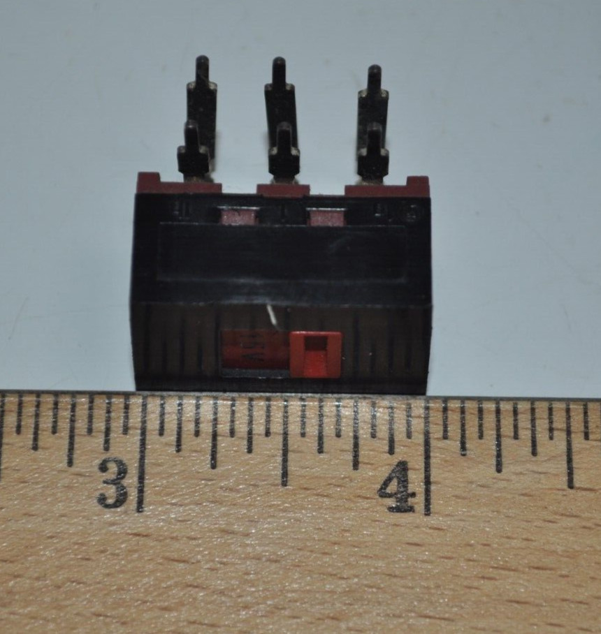 NOS AC 115V-220V 6 Terminal Voltage Selector Slide Switch – 4021