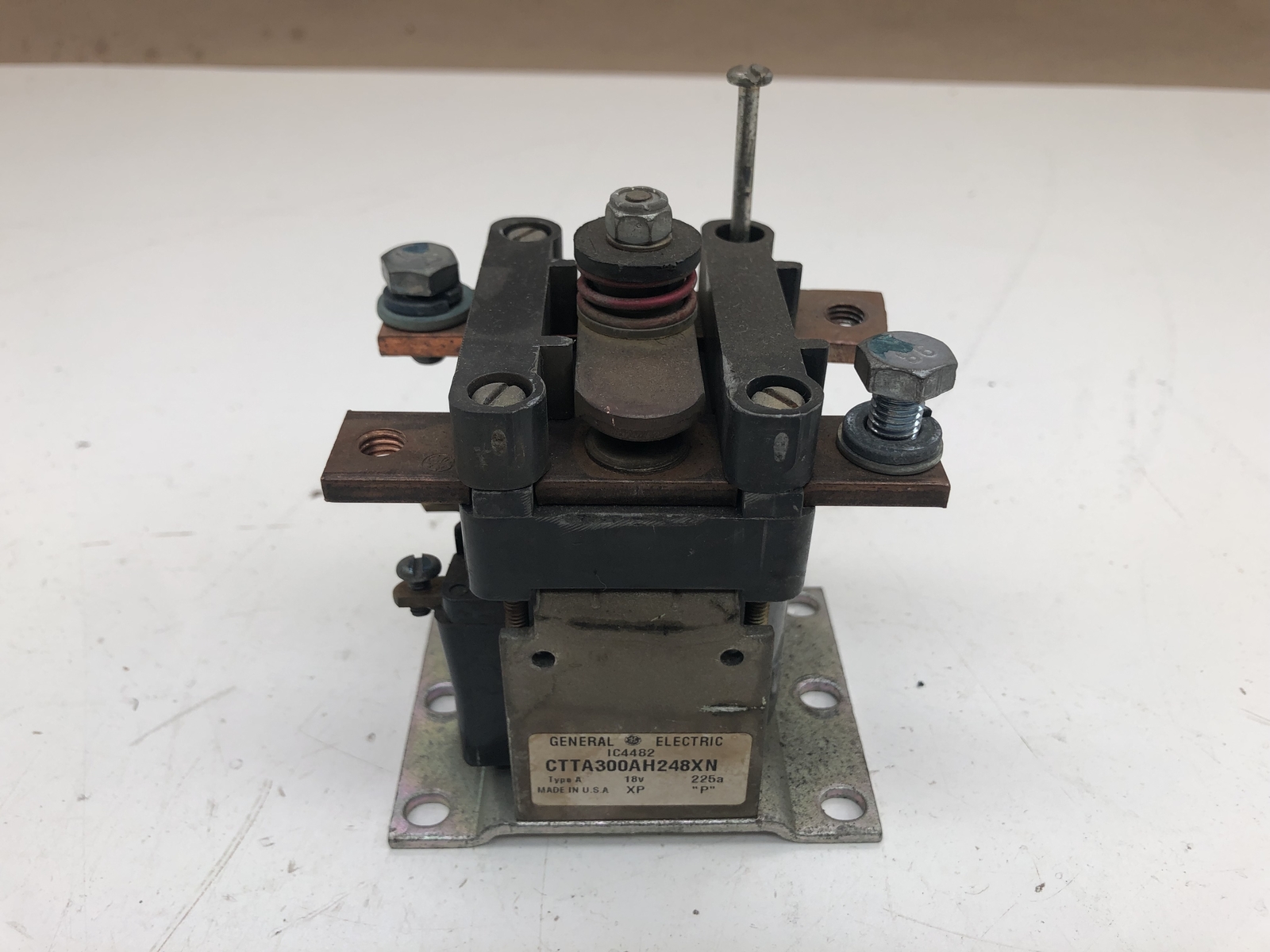 GE CTTA300AH248XN FORKLIFT CONTACTOR