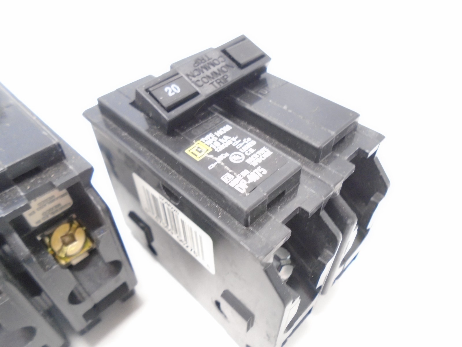 (3) Square D HOM250 HOM225 HOM220 20 25 50 Amp 240 Volt 2 Pole Plug In Breaker
