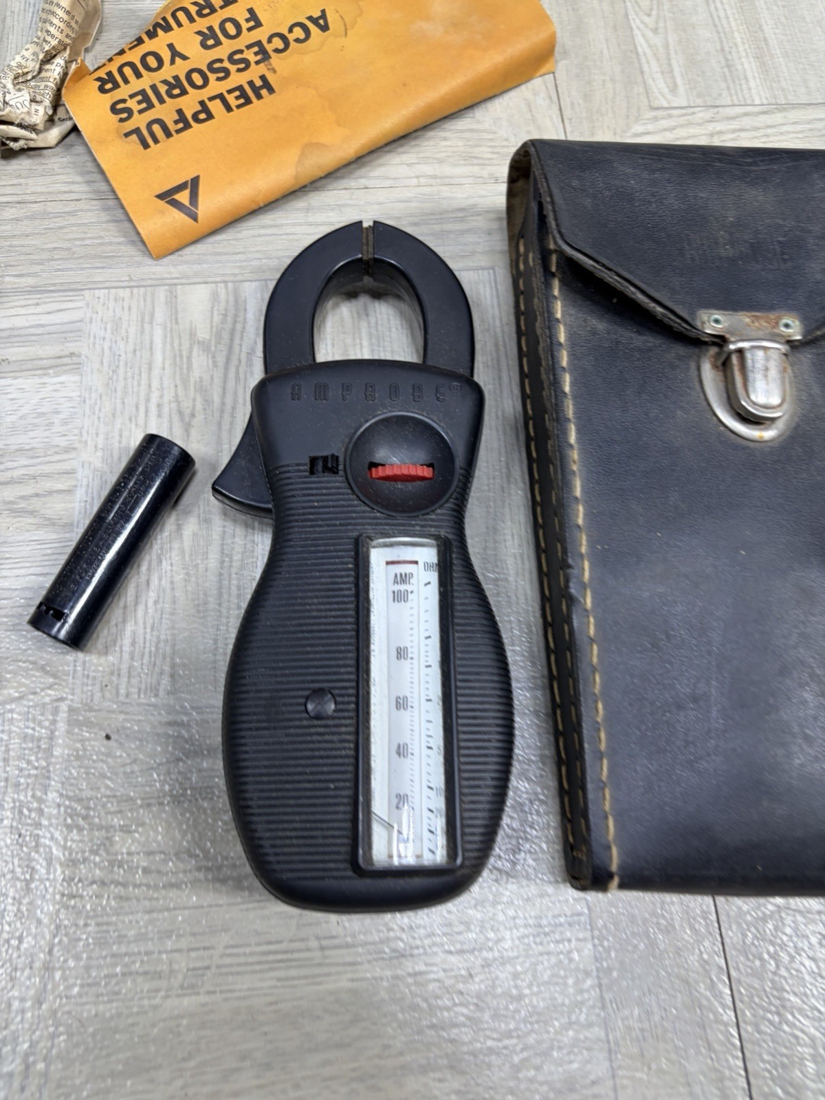 Vintage Amprobe RS-3 Rotary Scale Amp/Volt/Ohm Clamp Meter + Case TESTED