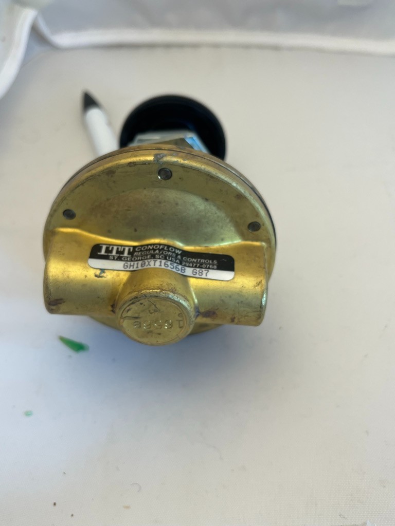 ITT Conoflow GH19XT16568 Manual Loading Regulator, Brass Body, NOS In Org. Box