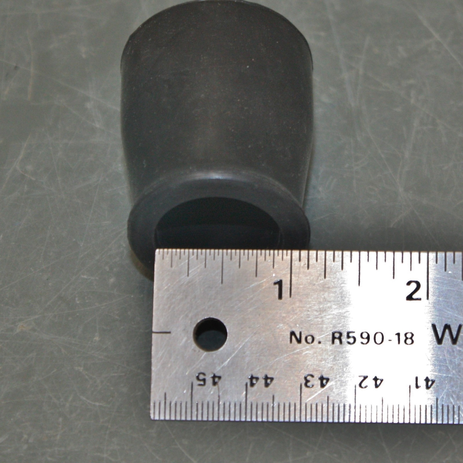 (4) Cotterman Rubber Crutch Tips SU2203, 800 lb, for 1″ Tube, Rolling Ladder