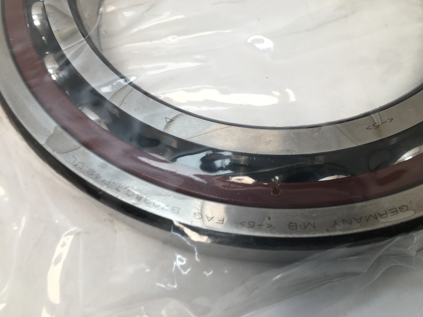 FAG B7028C.T.P4S.UL Bearing 140x210x33 mm B7028C B-7028-C-T-P4S-UL Germany