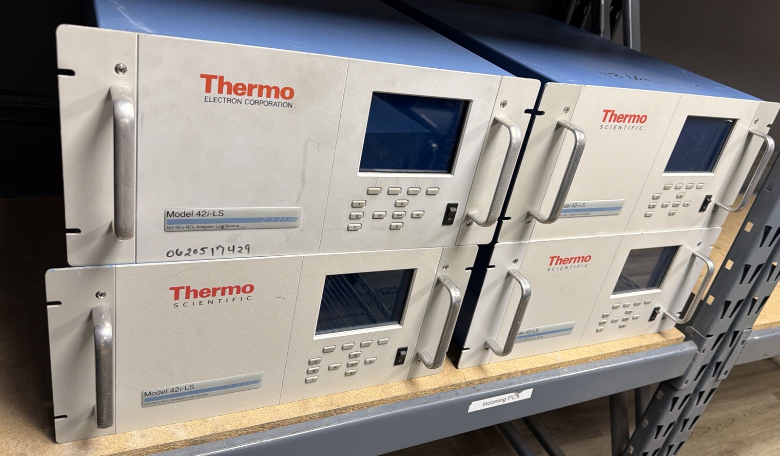 Thermo Scientific 42i-LS NO/NO2/NOx Analyzer 42ILS-ANSSPCA w/Adapter