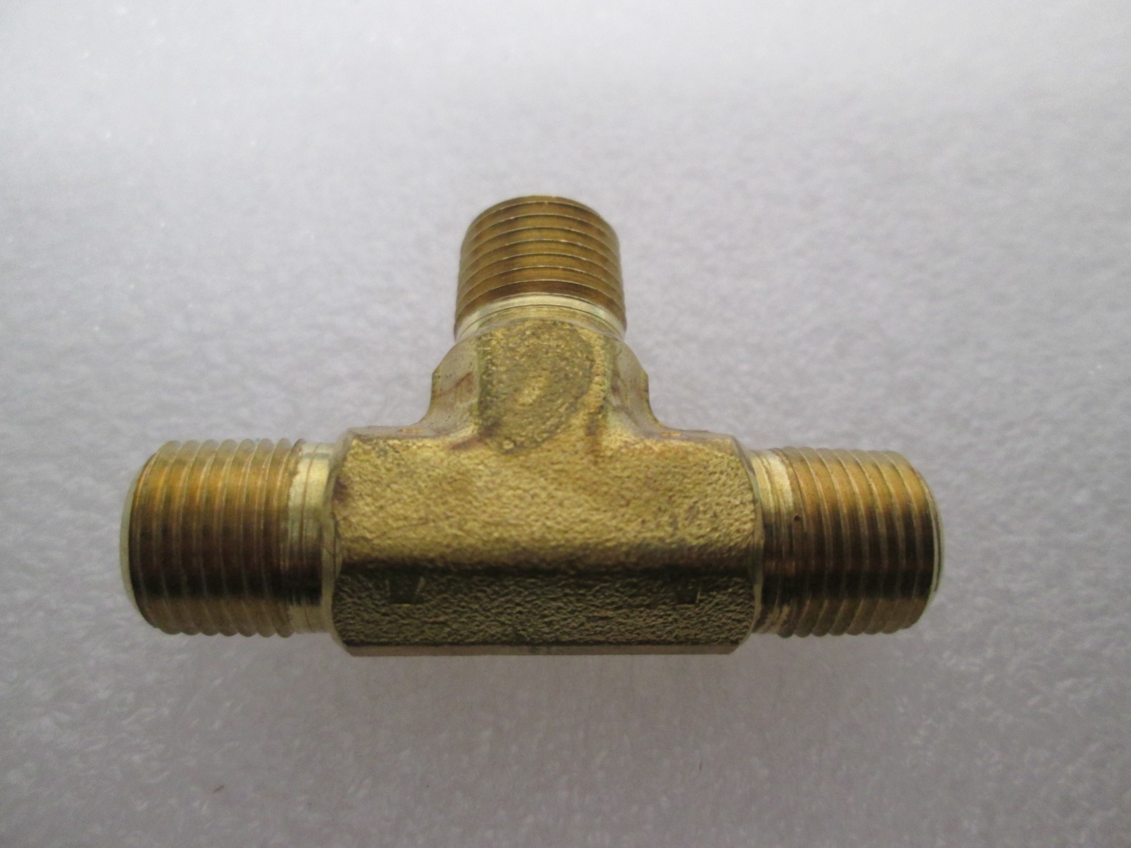 Parker, 206-192, 3-Way Fitting, 1/4″, New, Lot of 20