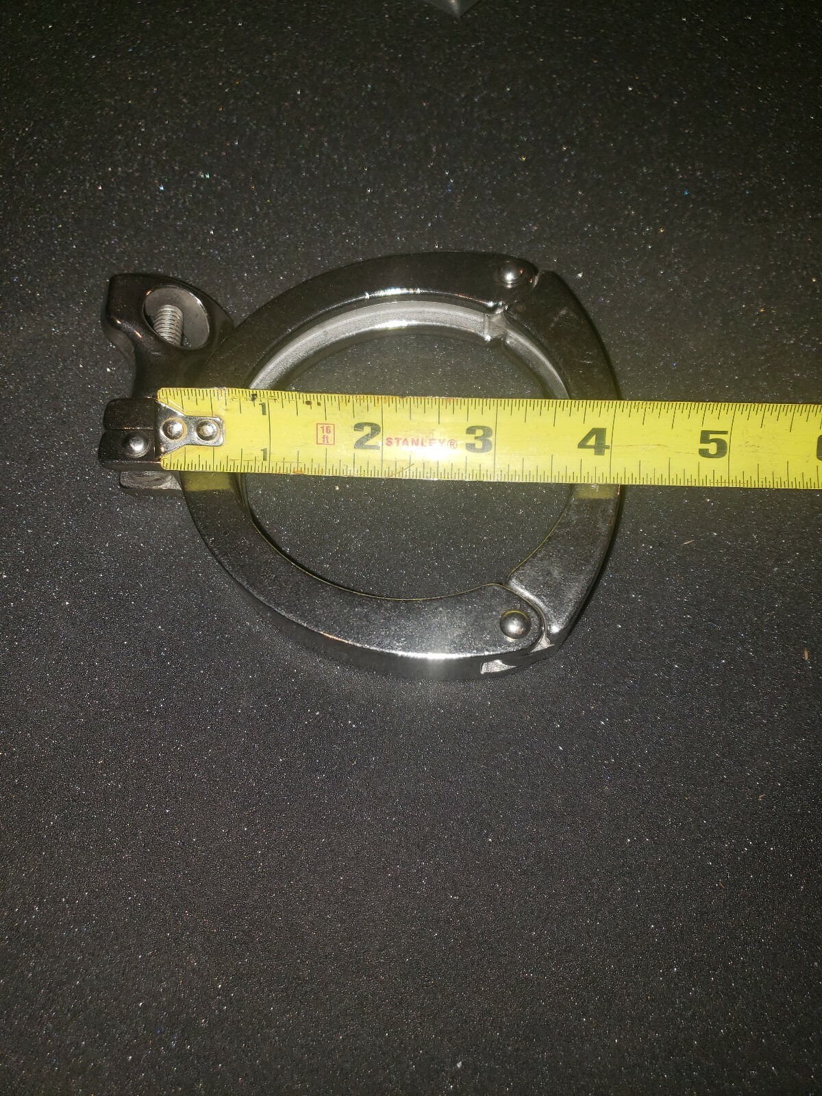 TRI-CLOVER T304 SS Segment Clamp, 3-Piece, For T: 4″ – 13MHHS4.0 Heavy Duty