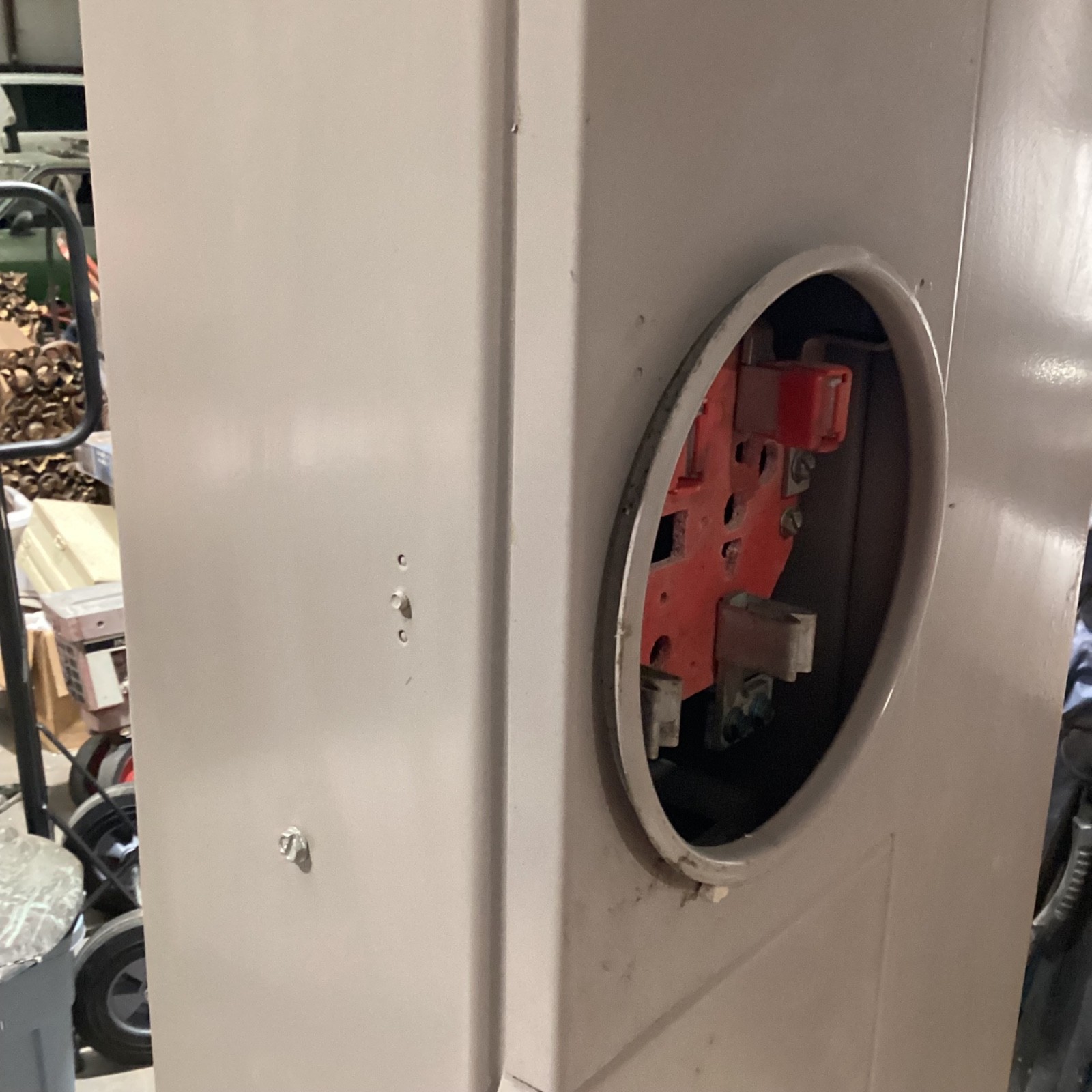 Center Main Breaker