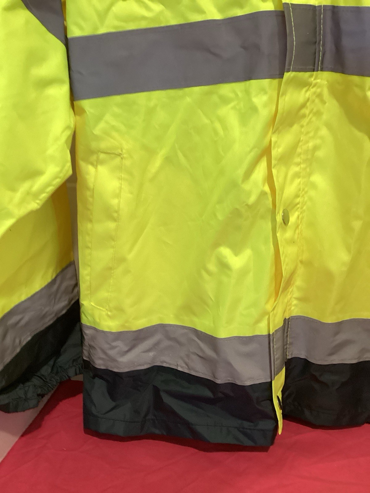278-OccuNomix LUX-TJR Class 3 High-Visibility Breathable Rain Jacket Size Small