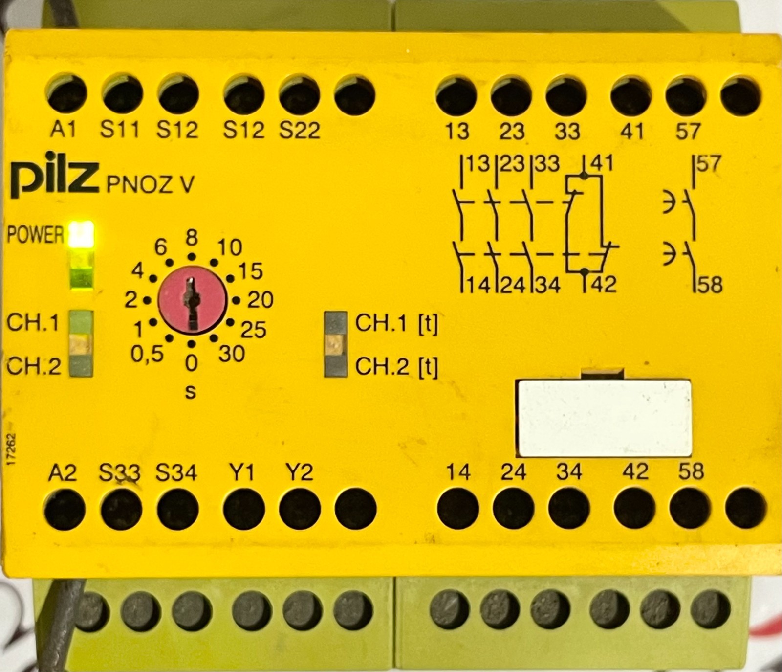 PILZ PNOZ V 30S 24VDC 3N/O 1N/C 1N/O SAFETY RELAY 774790 FREE FAST SHIPPING