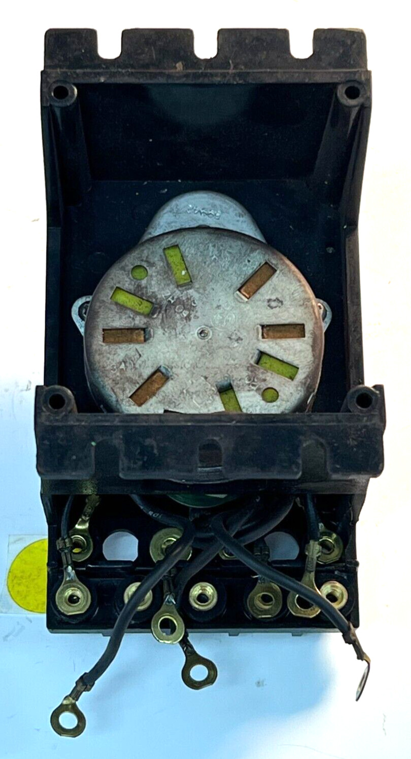EAGLE SIGNAL 4133-1221 TIME RELAY MODULE 60HZ 120VAC 0-30MIN.
