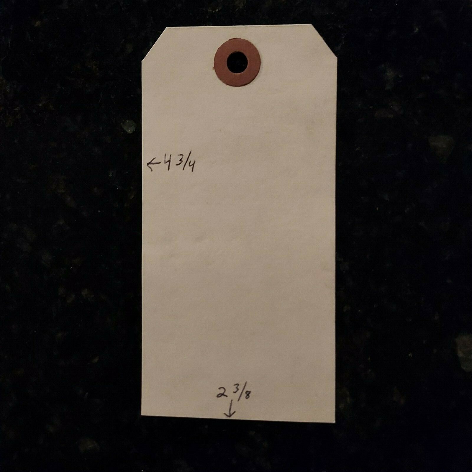 4 3/4-2 3/8 100ct manila shipping tags. Without wire ties,rubberbands or string