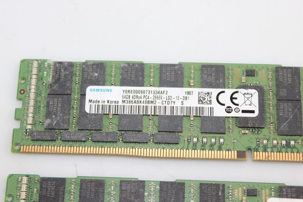 Lot of 2 Samsung 64GB DDR4-2666 PC4-21300 ECC LRDIMM Server Memory RAM (M386A8K4