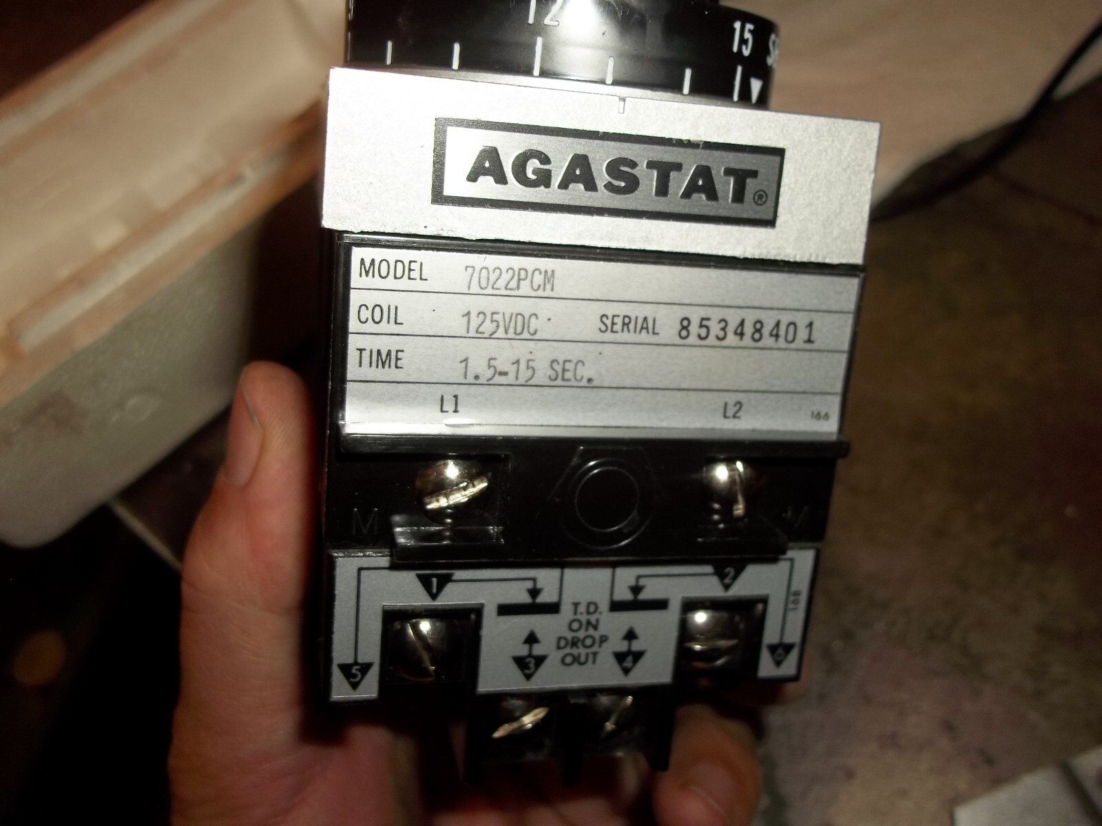 AGASTAT 7022PCM TIME DELAY RELAY 1.5-15 SECONDS 125 VDC (WW2)