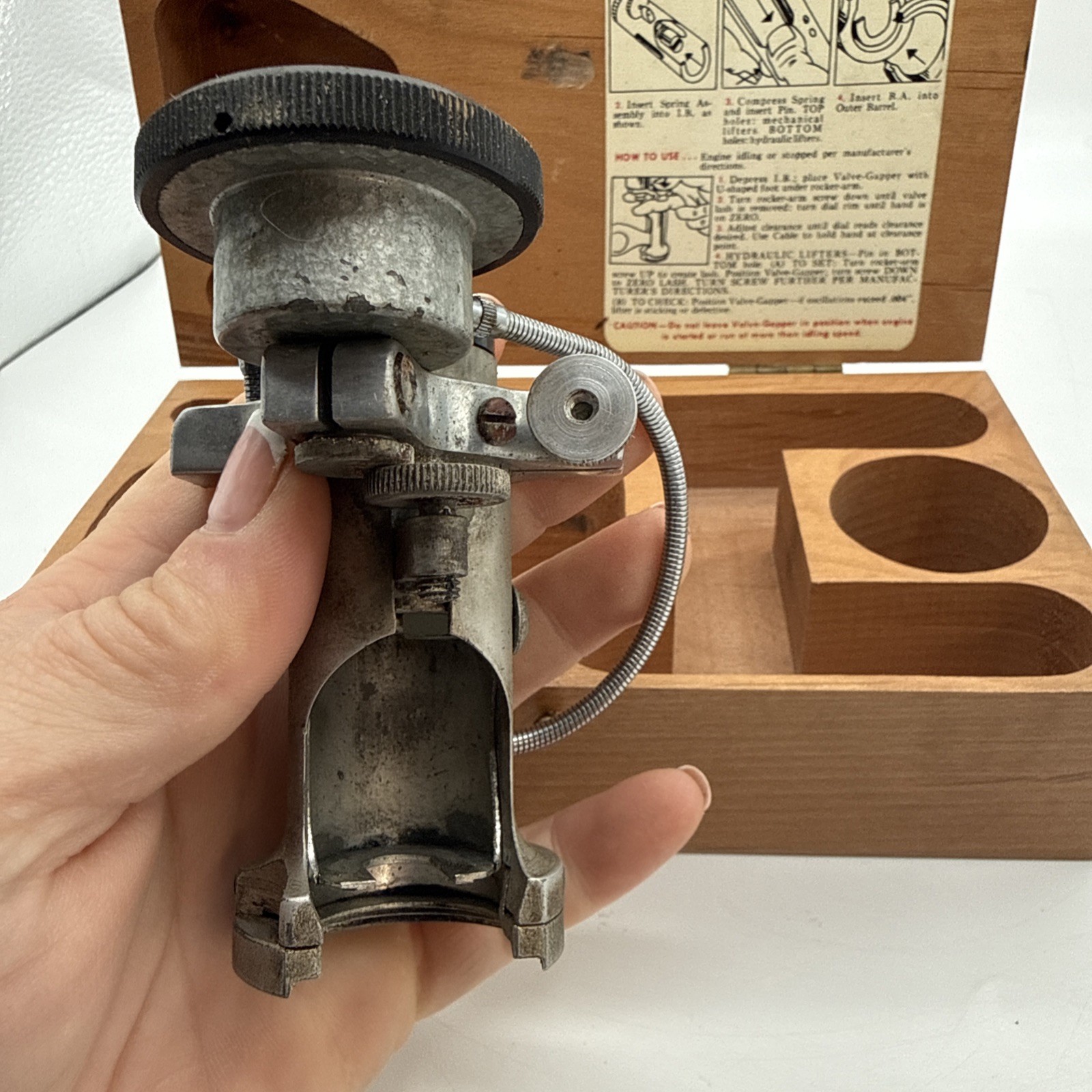 P And G Valve Gapper Model 300 Comes With All Original Paperwork!