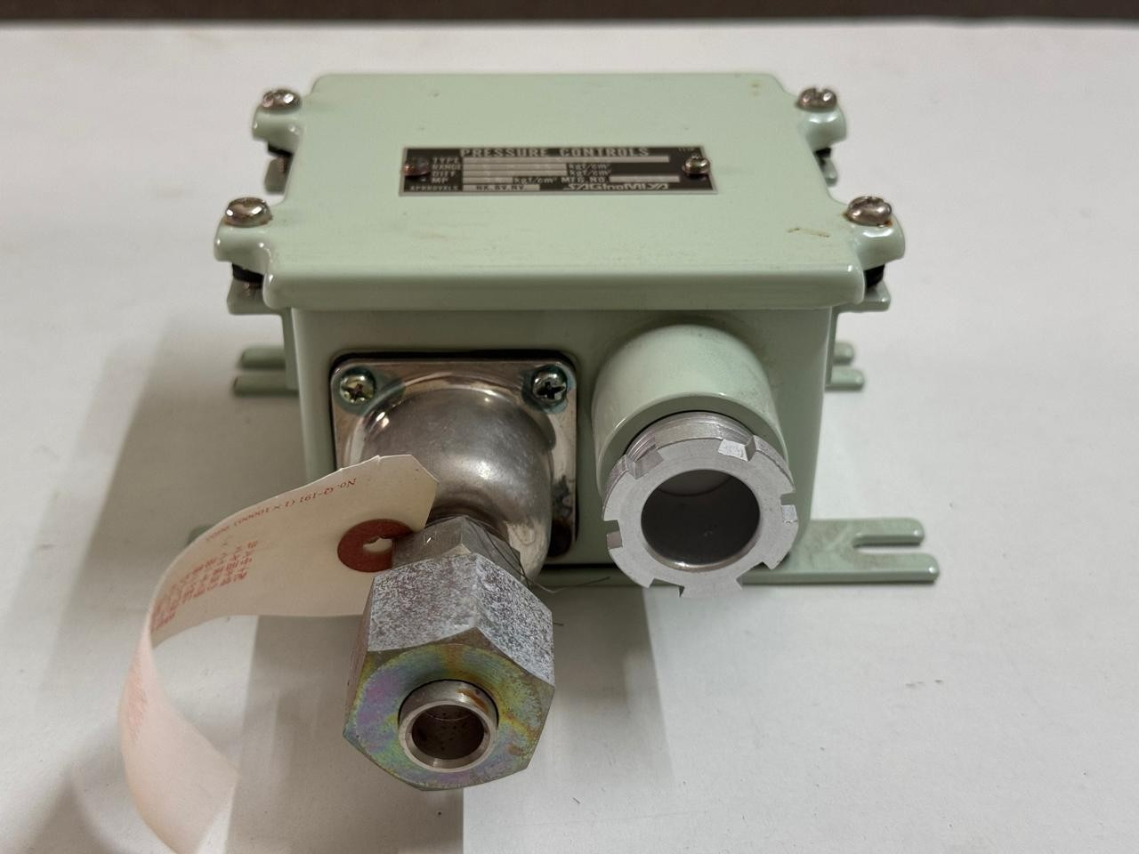 SAGINOMIYA SPS-H135WU3Q PRESSURE CONTROLS