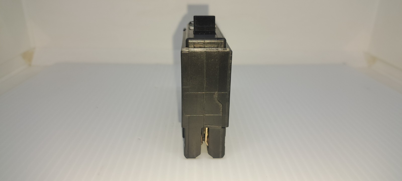 Eaton BRCAF115 15 Amp 1 Pole 120V Combination AFCI Circuit Breaker Flaw