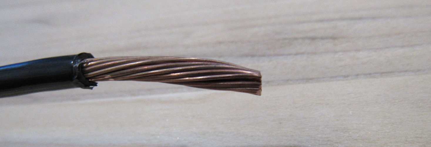 75 FT, 8 GAUGE THHN STRANDED 8 AWG COPPER PVC INSULATION 19 STRAND 600V WIRE