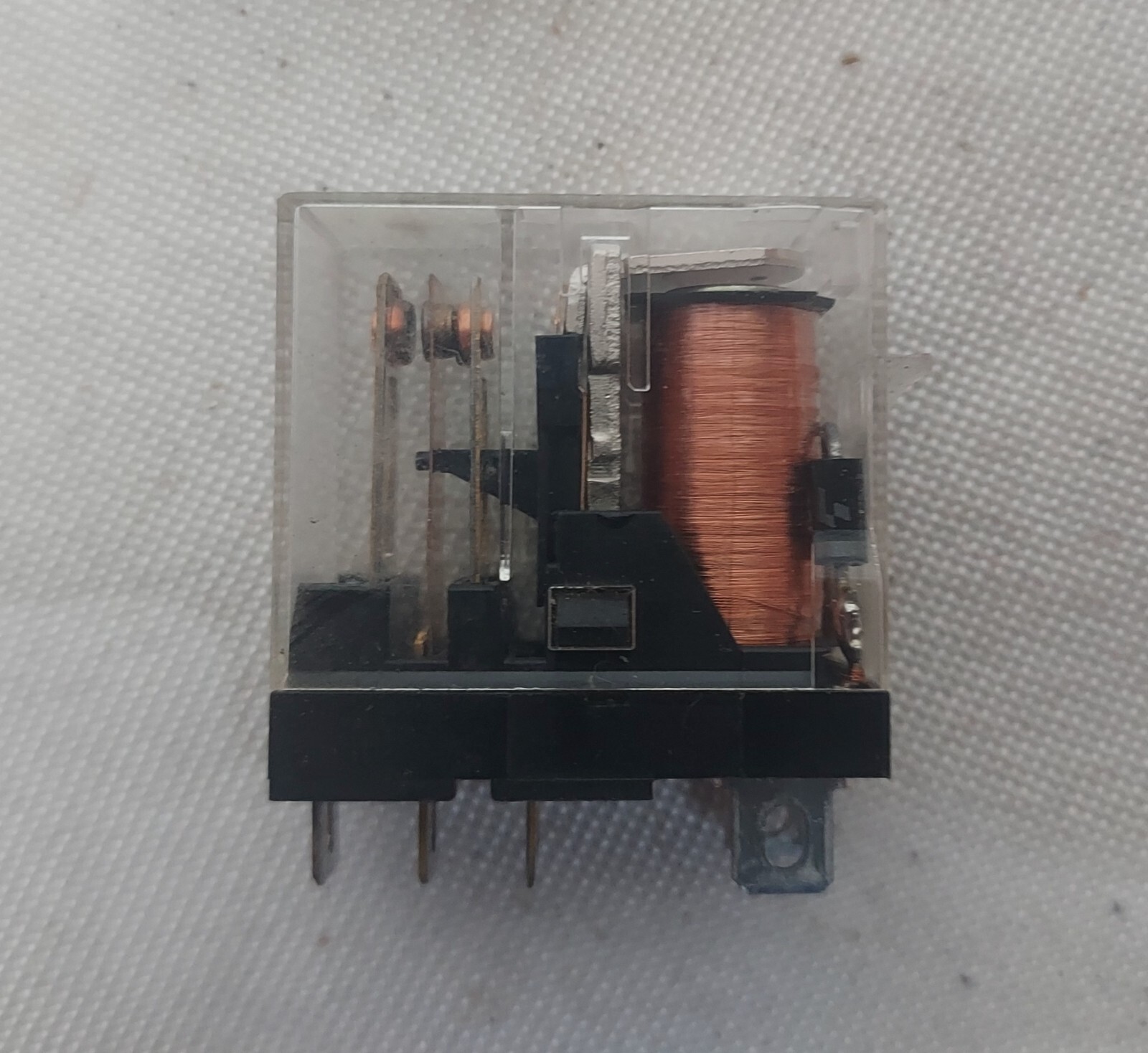 Omron G2R-1-SD 25V DC Relay Plug 0514Y8