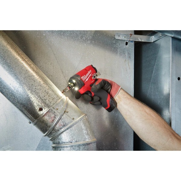 Milwaukee CANADA 12V Li-Ion Brushless Cordless 1/4 in Hex Impact Driver Kit