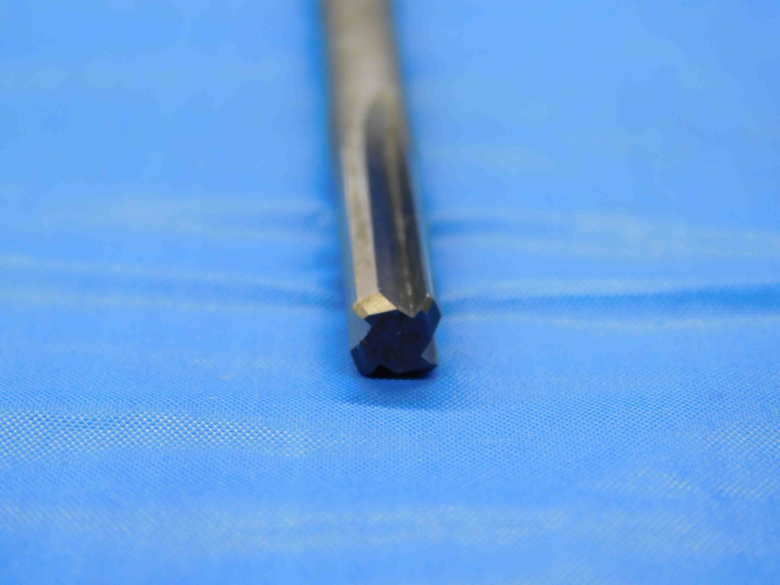 0.2362 OD CARBIDE CHUCKING REAMER 4 FL .2362 15/64 .2500 -.0138 UNDERSIZE 6 mm