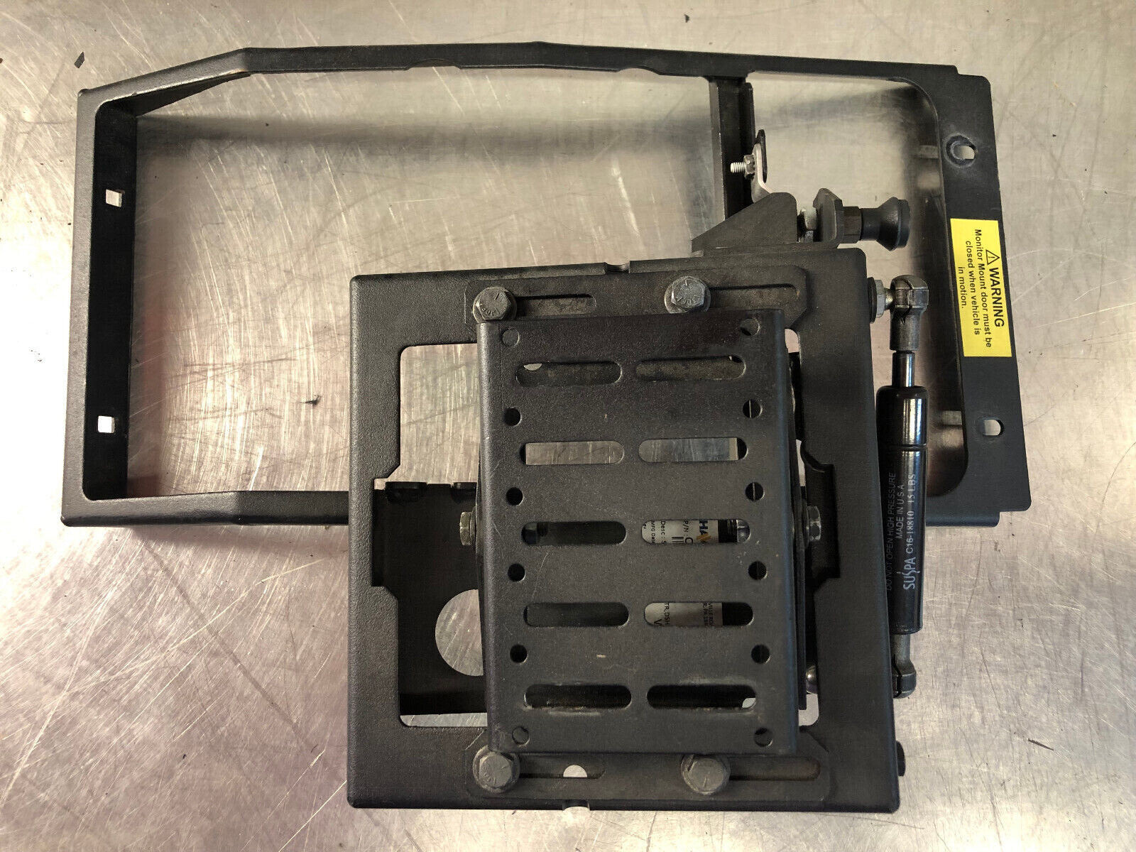 2013-2019 Ford Explorer interceptor – HAVIS Monitor/Tablet Dash Mount – CM006108