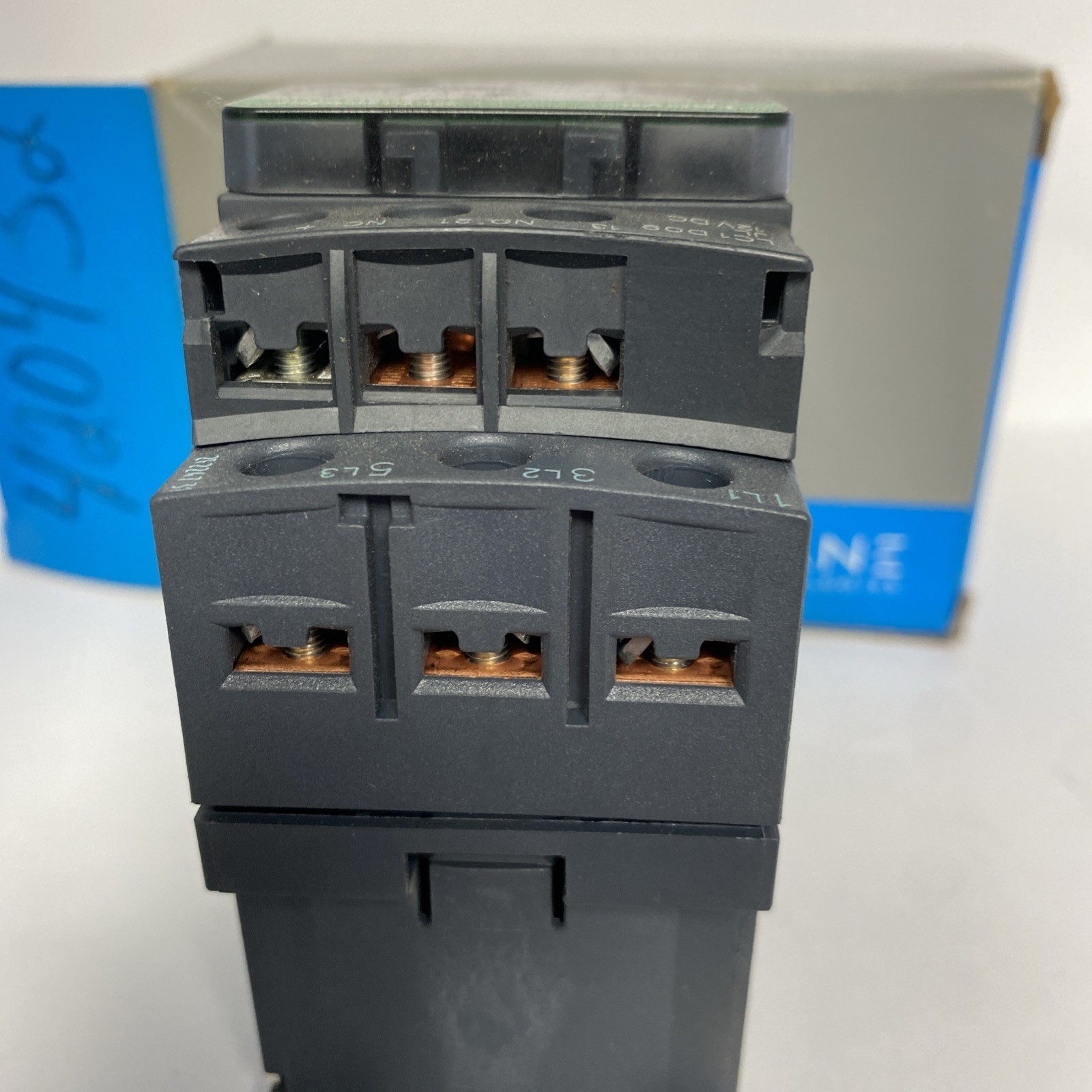 SCHNEIDER THERMO KING CONTACTOR 3P CIRCUIT BREAKER TeSys CONTROL LC1D09 OEM USA