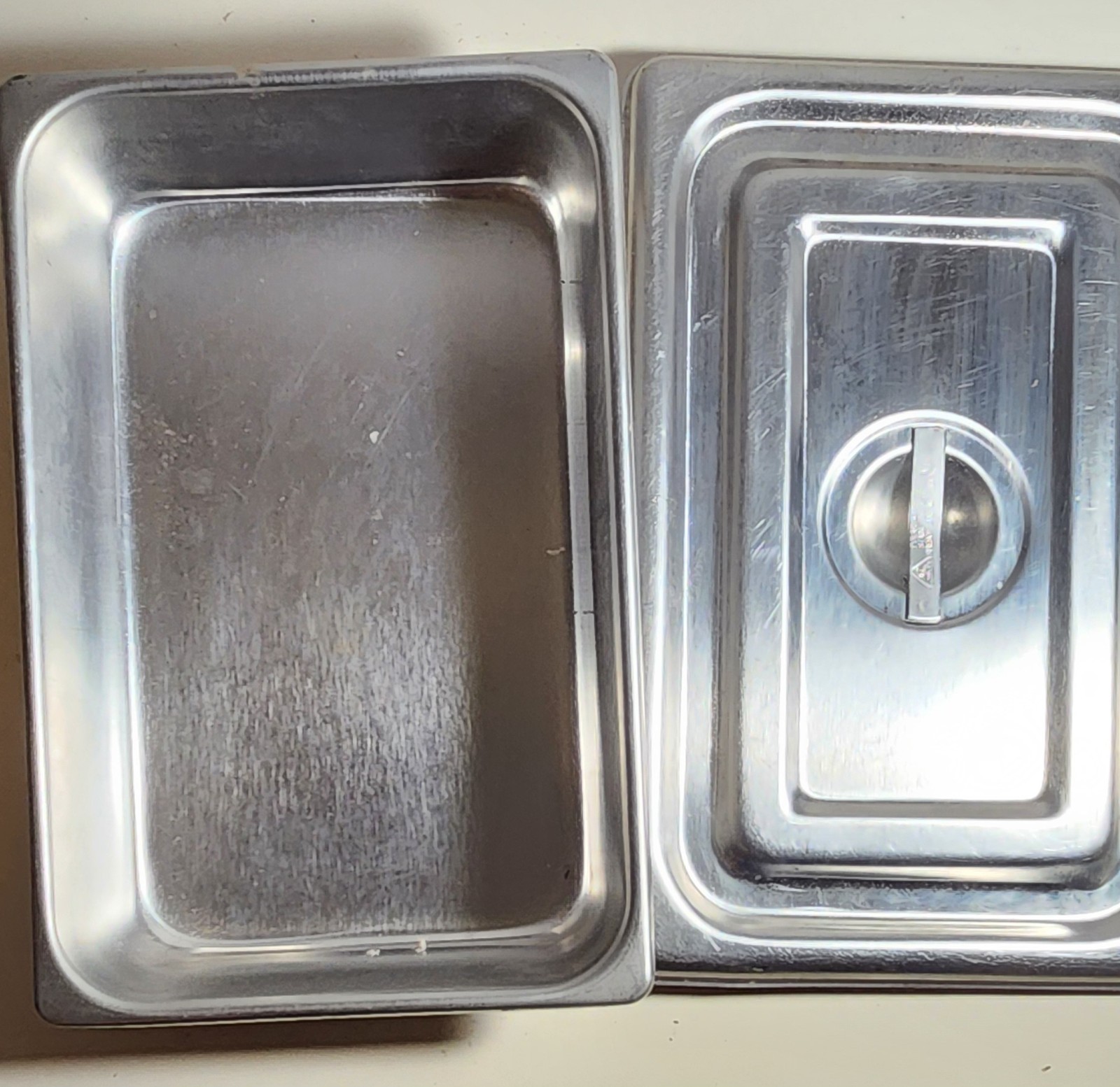 ALPEN 12.0 Dental Instrument Set for Dentistry w/ Stainless Tray & Lid